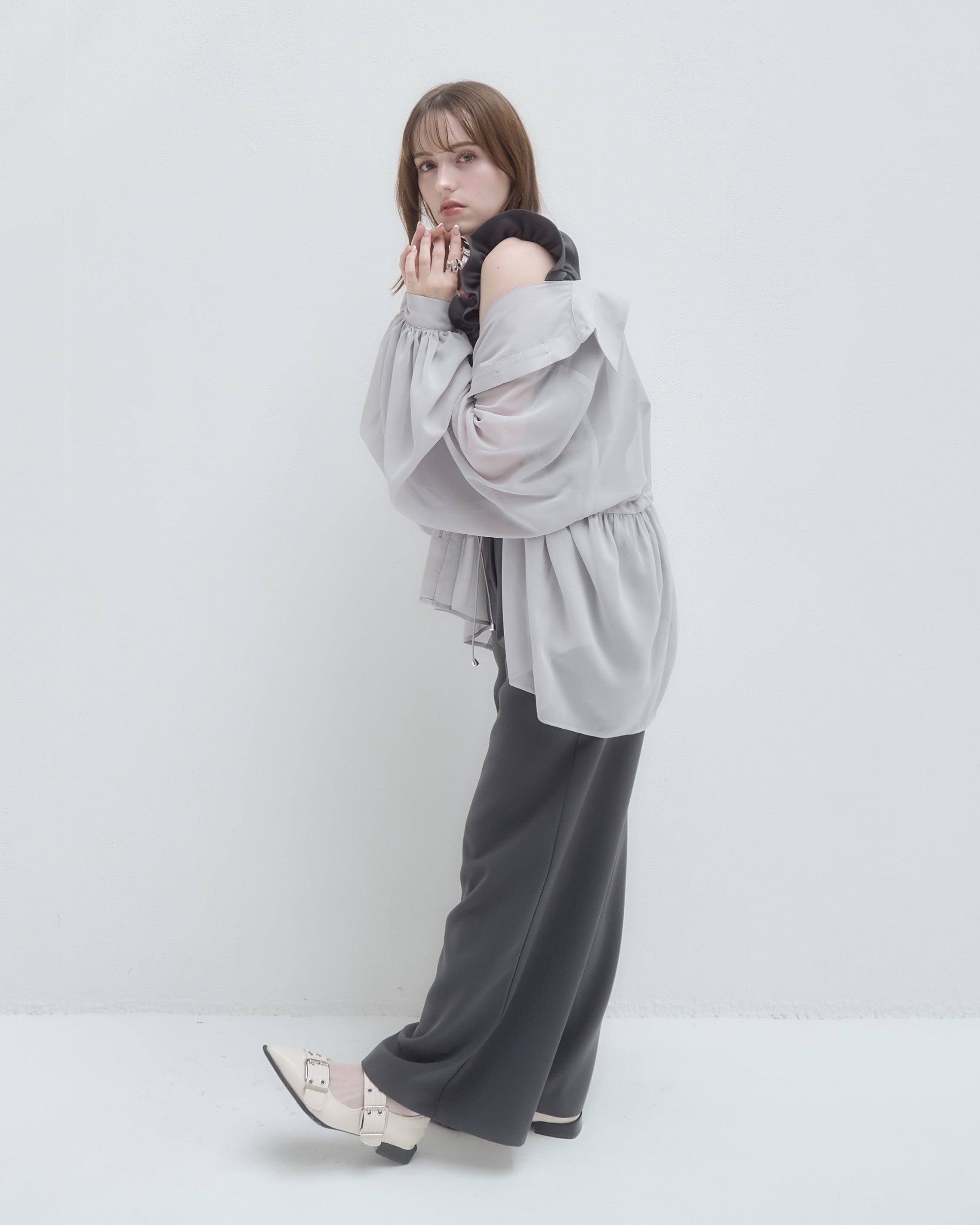 model:160cm/グレー