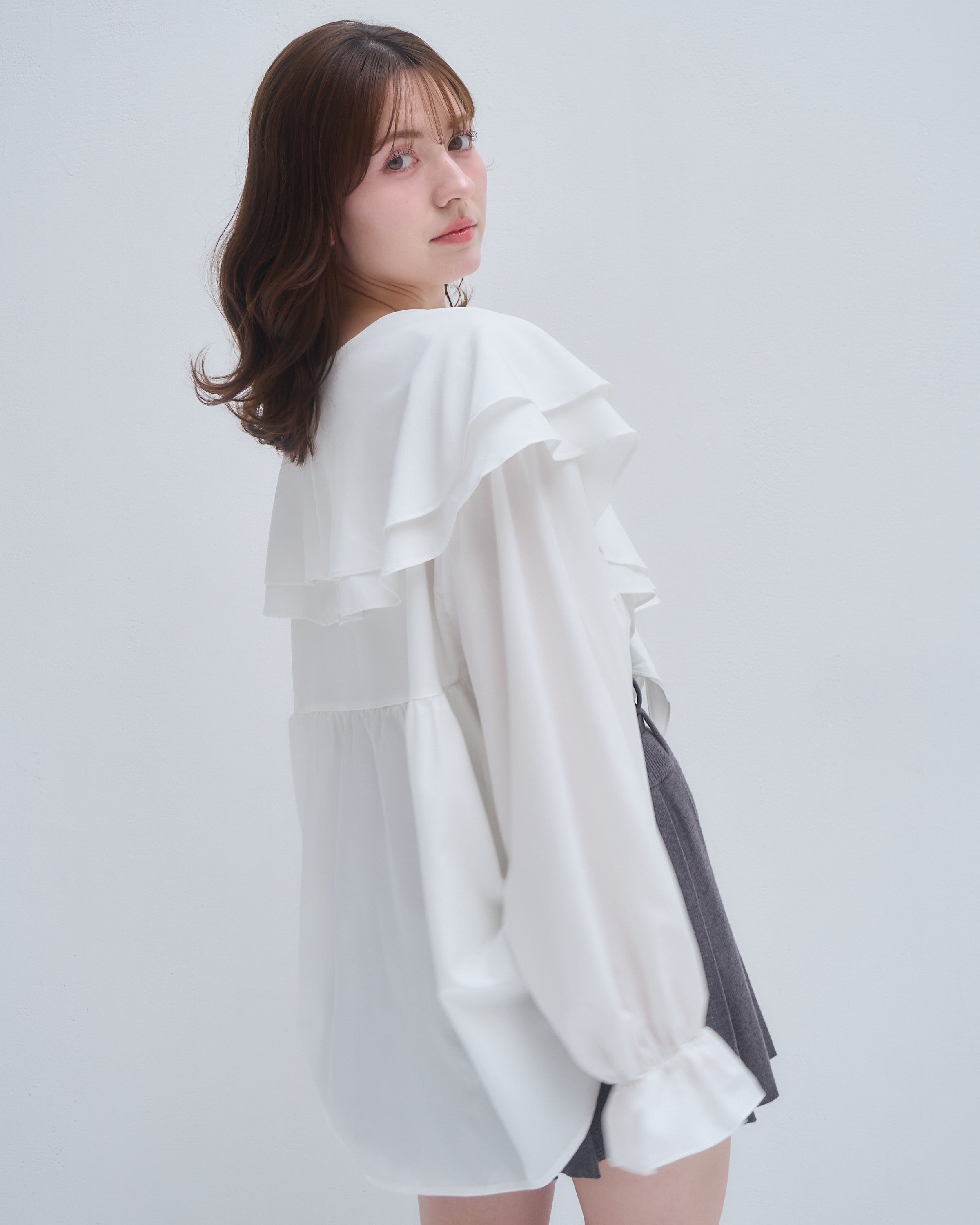 model:155cm/アイボリー