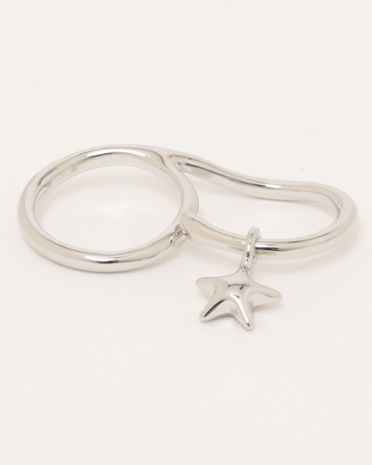 Star Charm Double Finger Ring