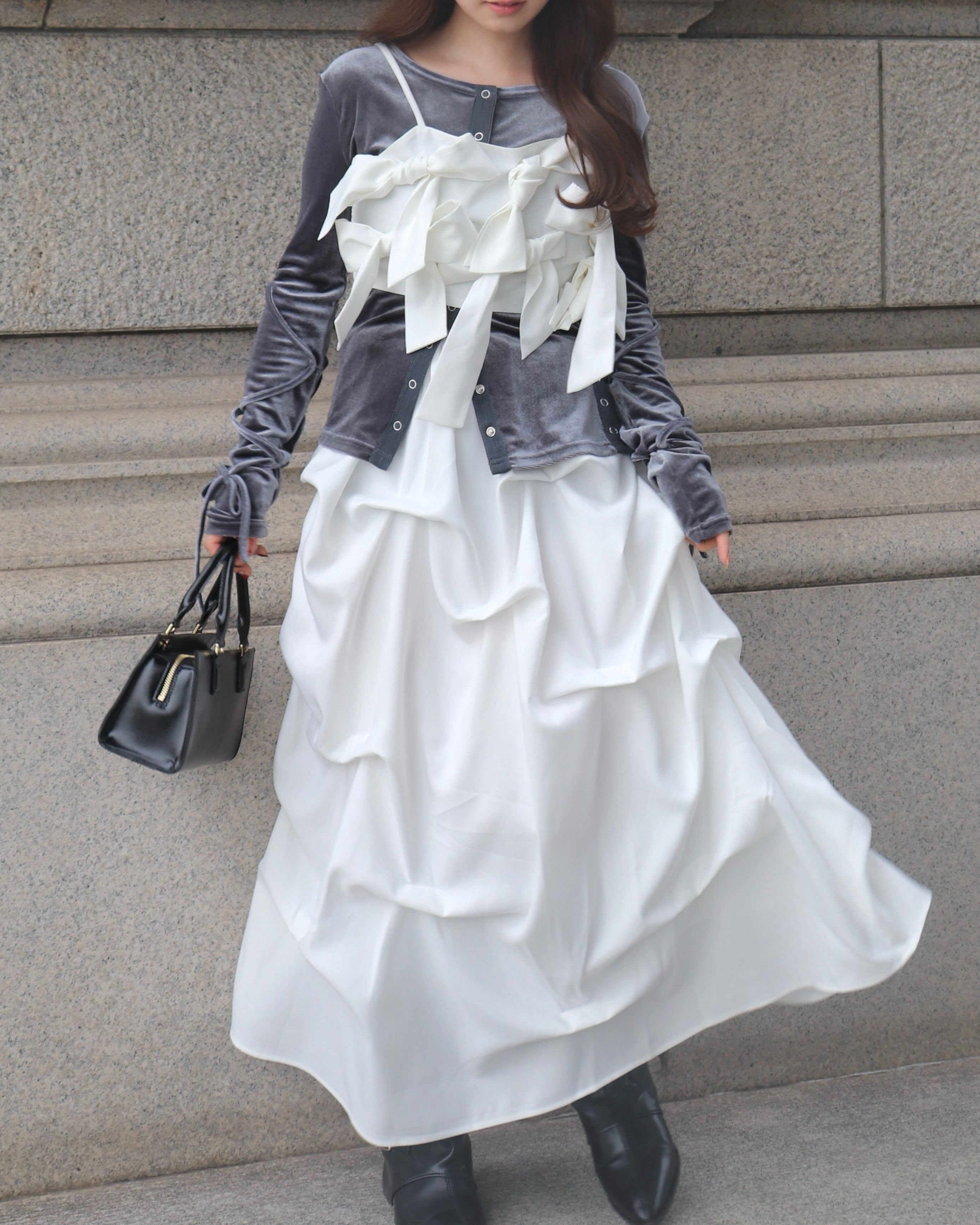Velo Ribbon Tops