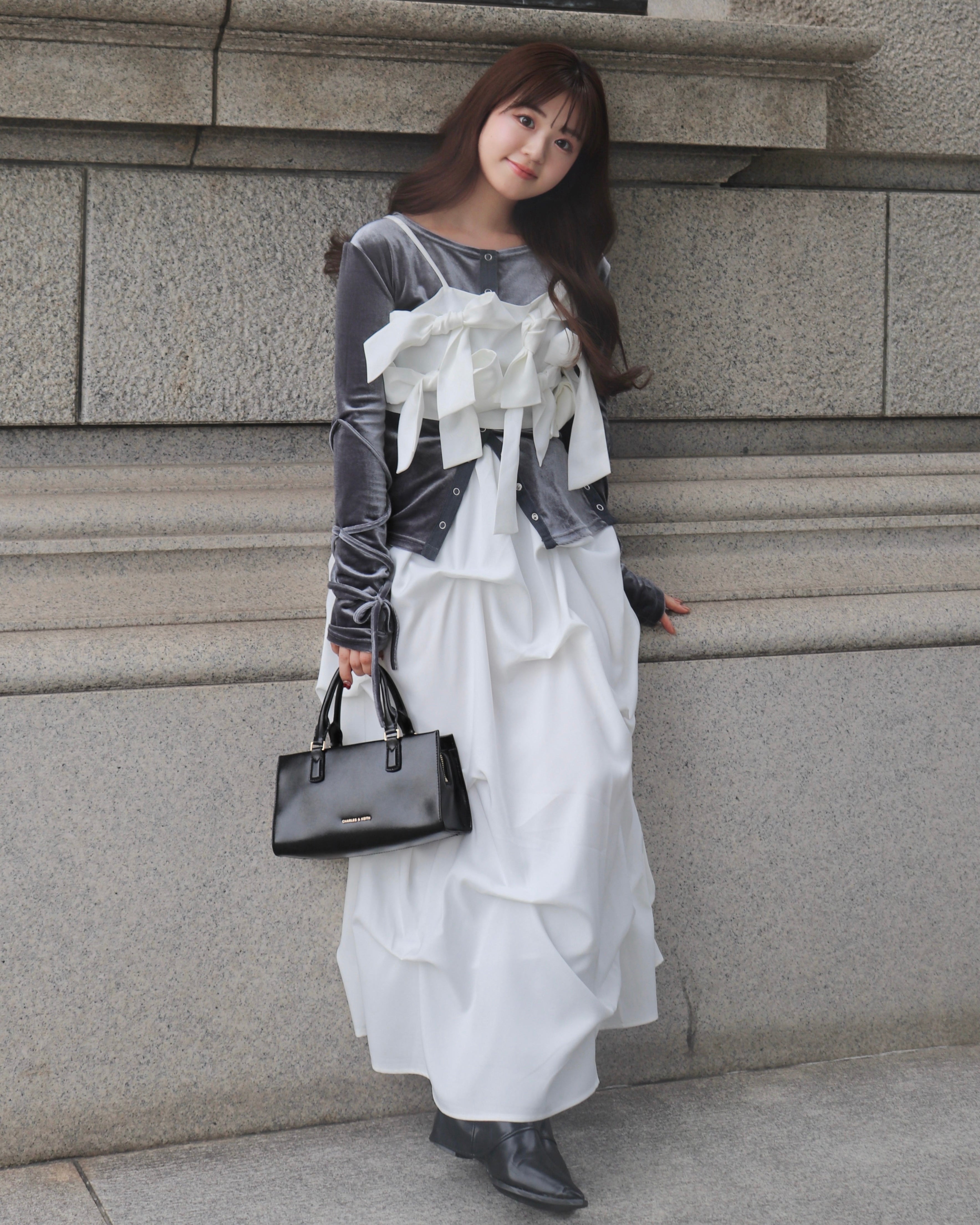 Velo Ribbon Tops
