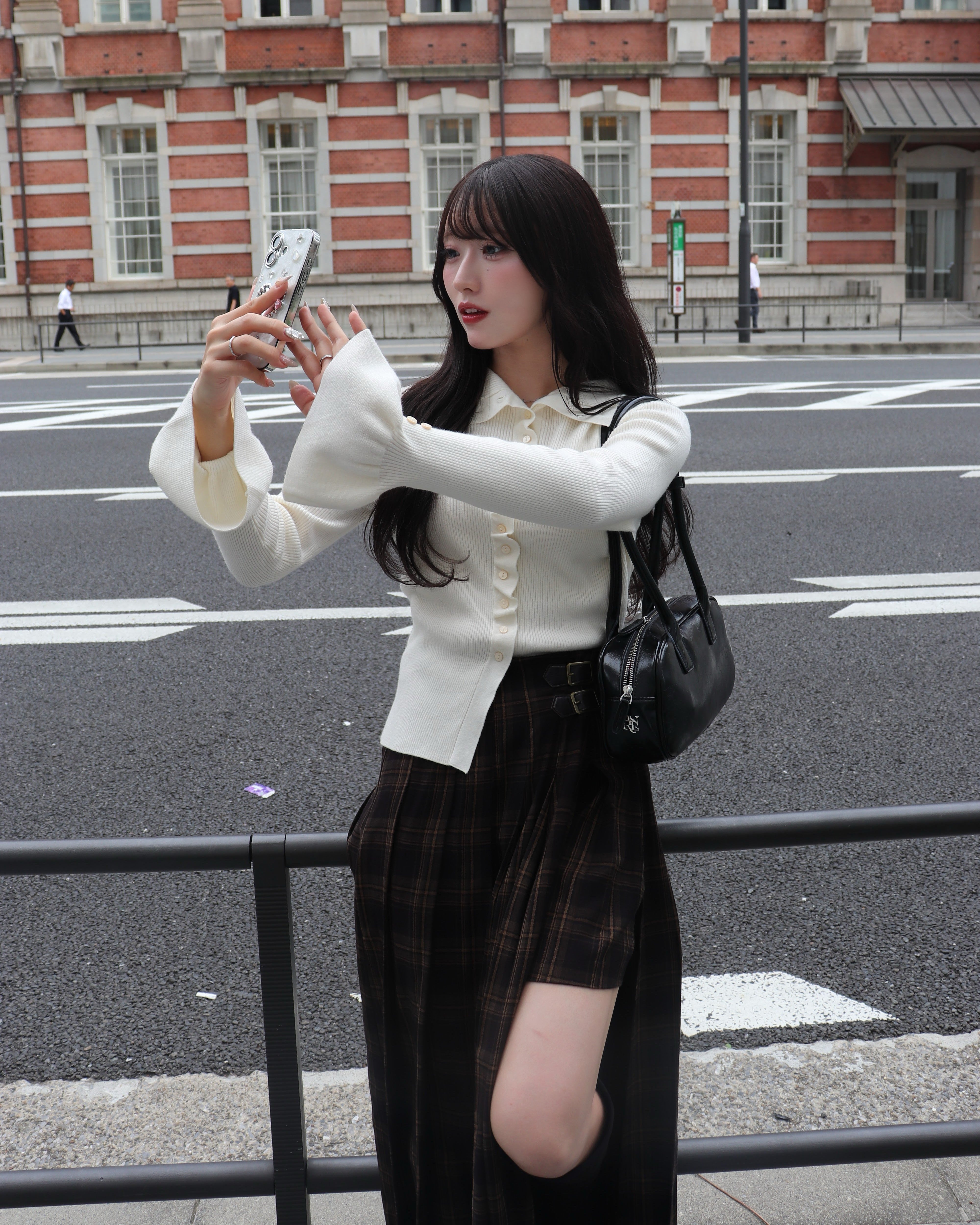 2wayボタンデザインリブニット