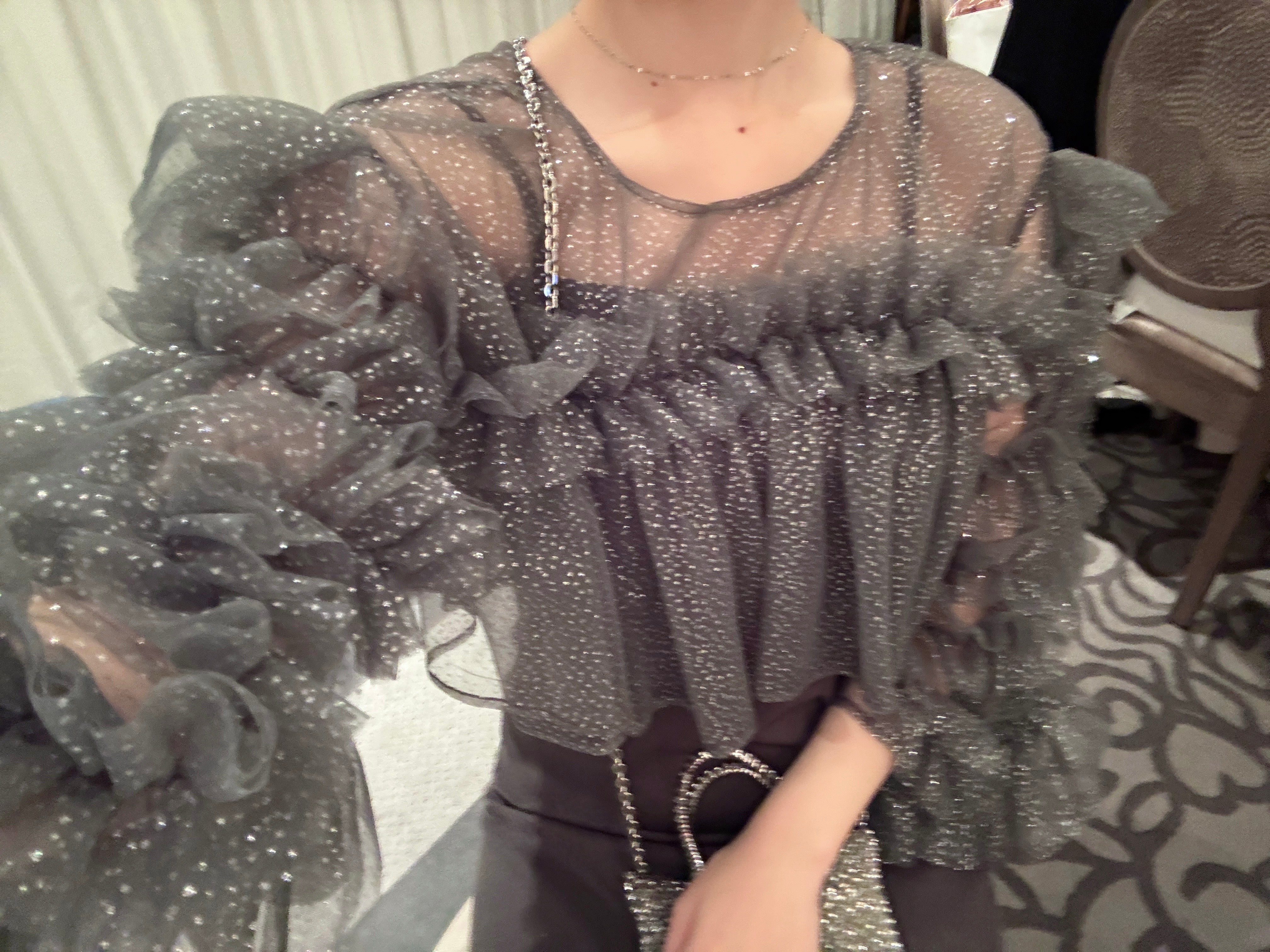 褶边金银丝薄纱场合连衣裙