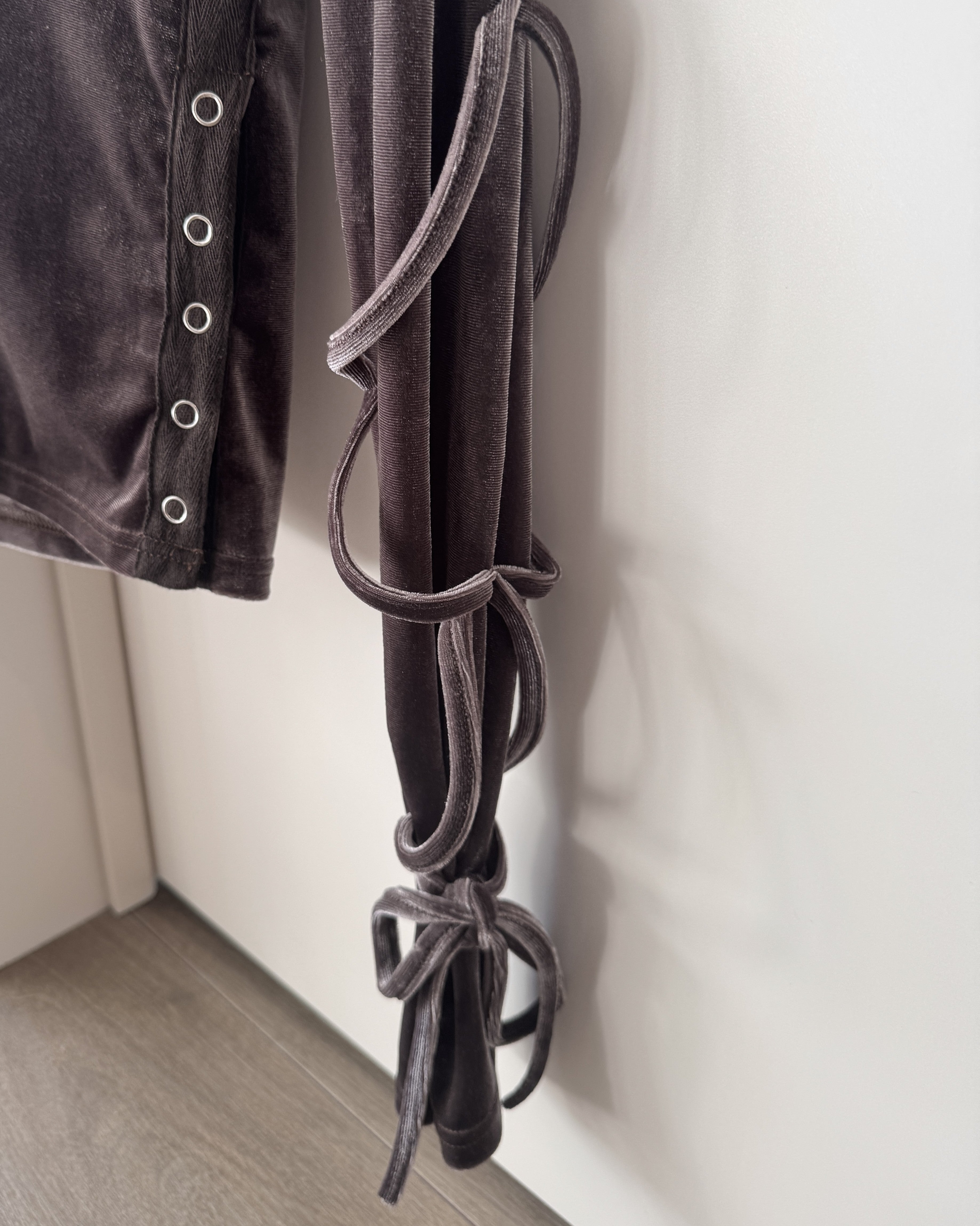 【一部予約】ベロアリボントップス