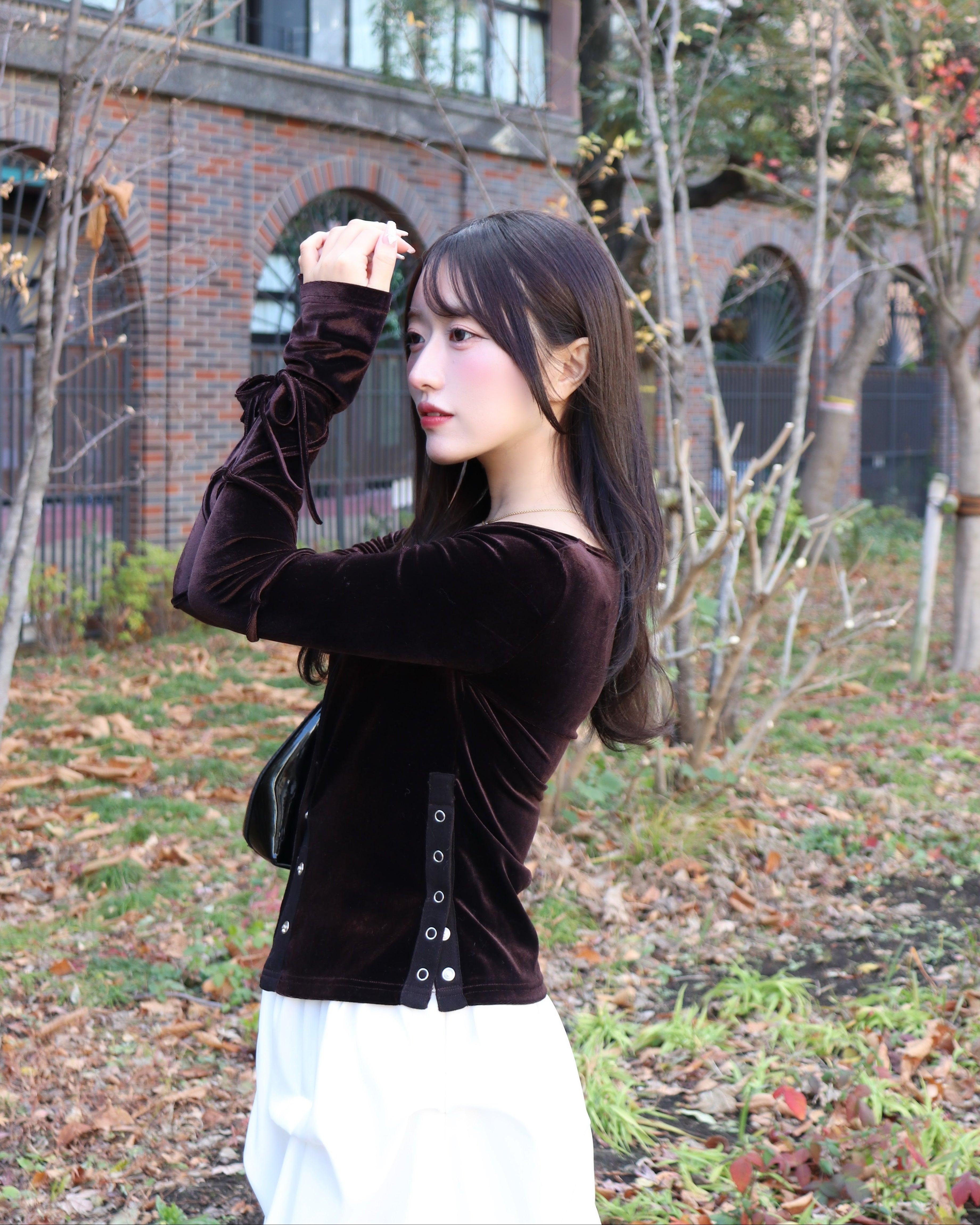 Velo Ribbon Tops