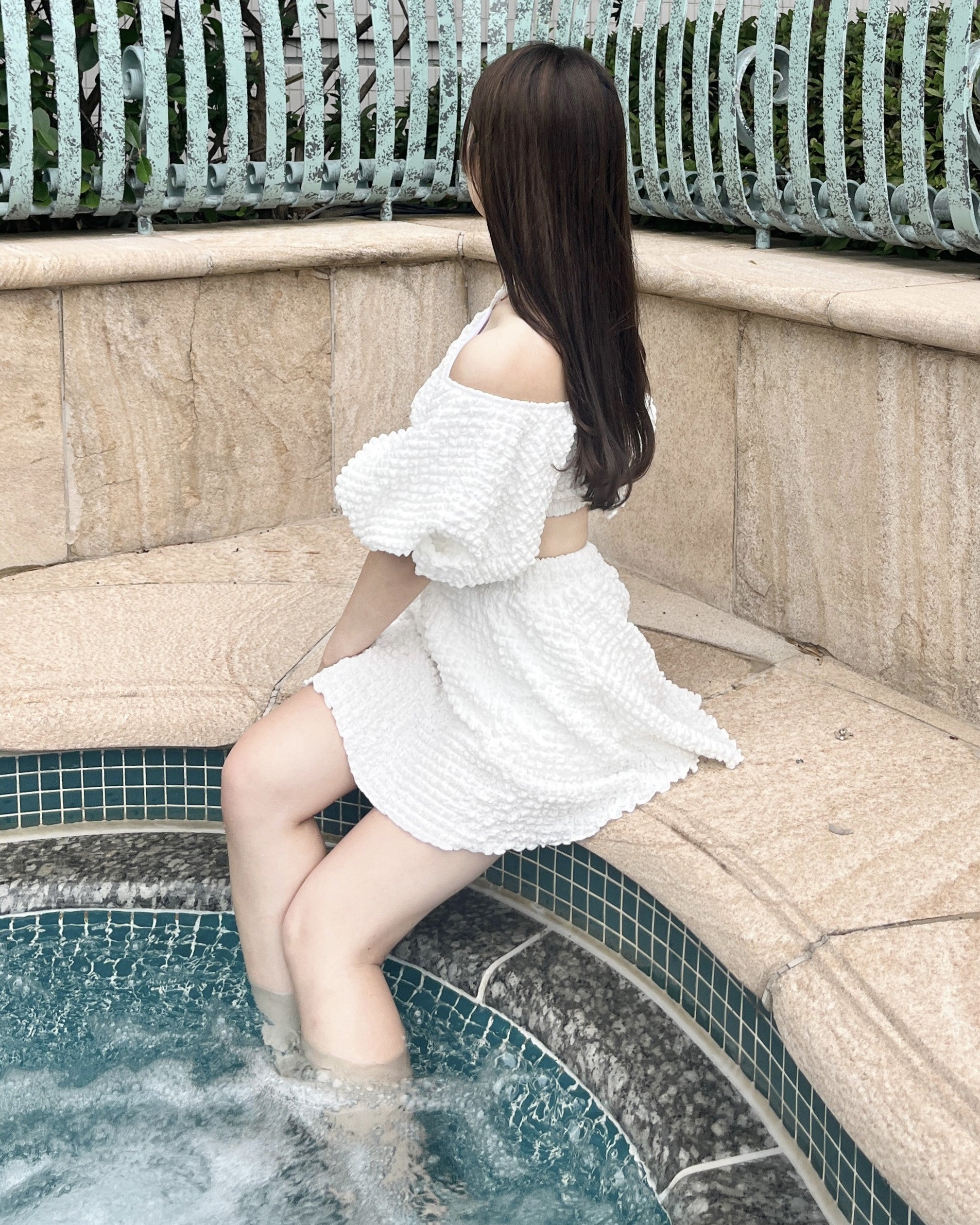 Puff sleeve swimsuit