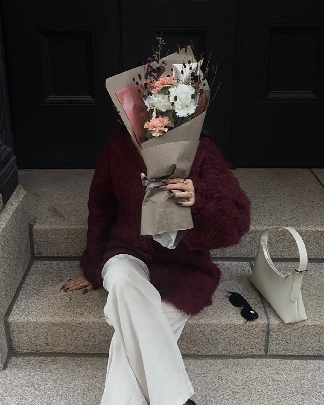 毛茸茸的针织长开衫