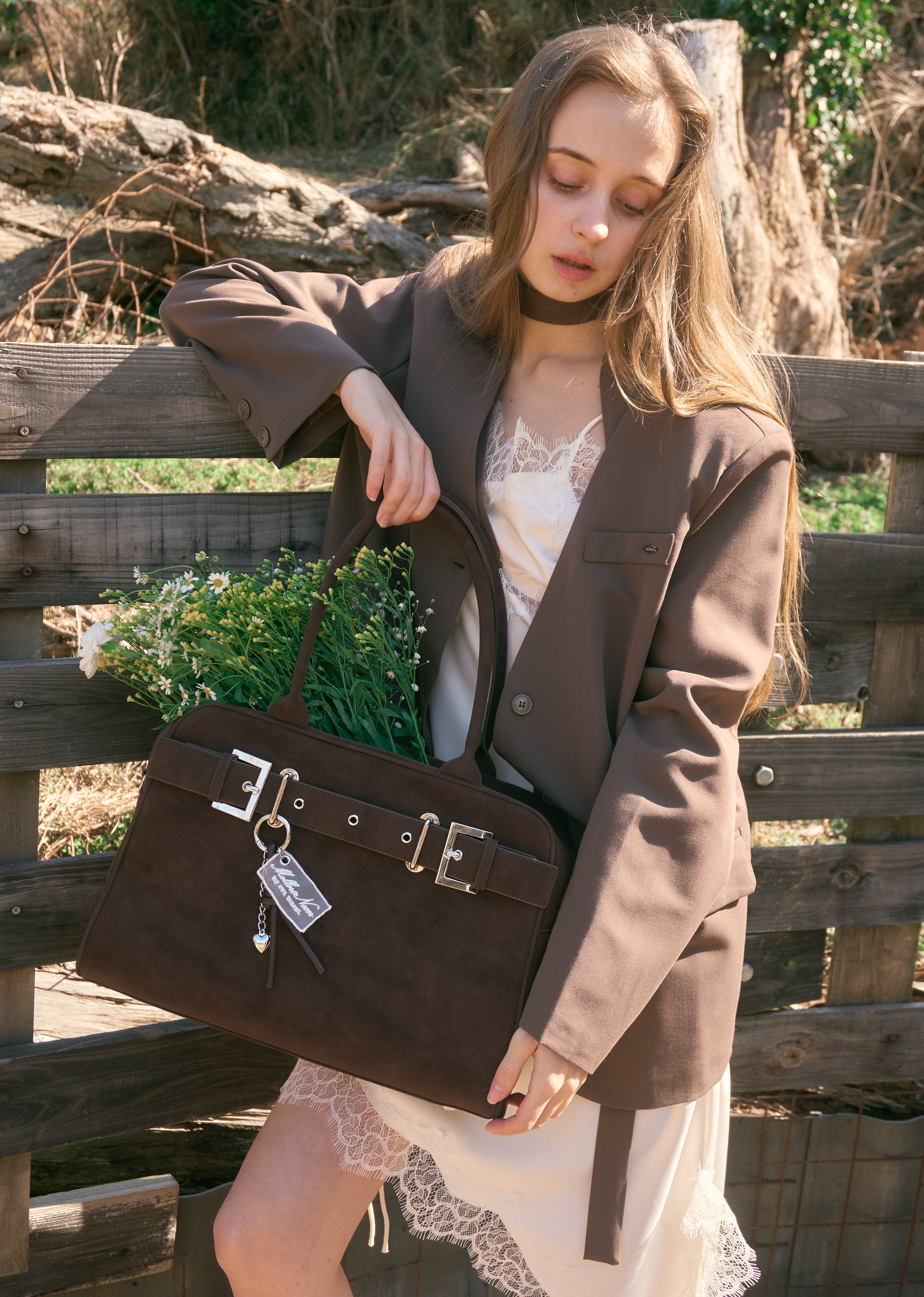 A4スウェードライクベルトボストンバッグ