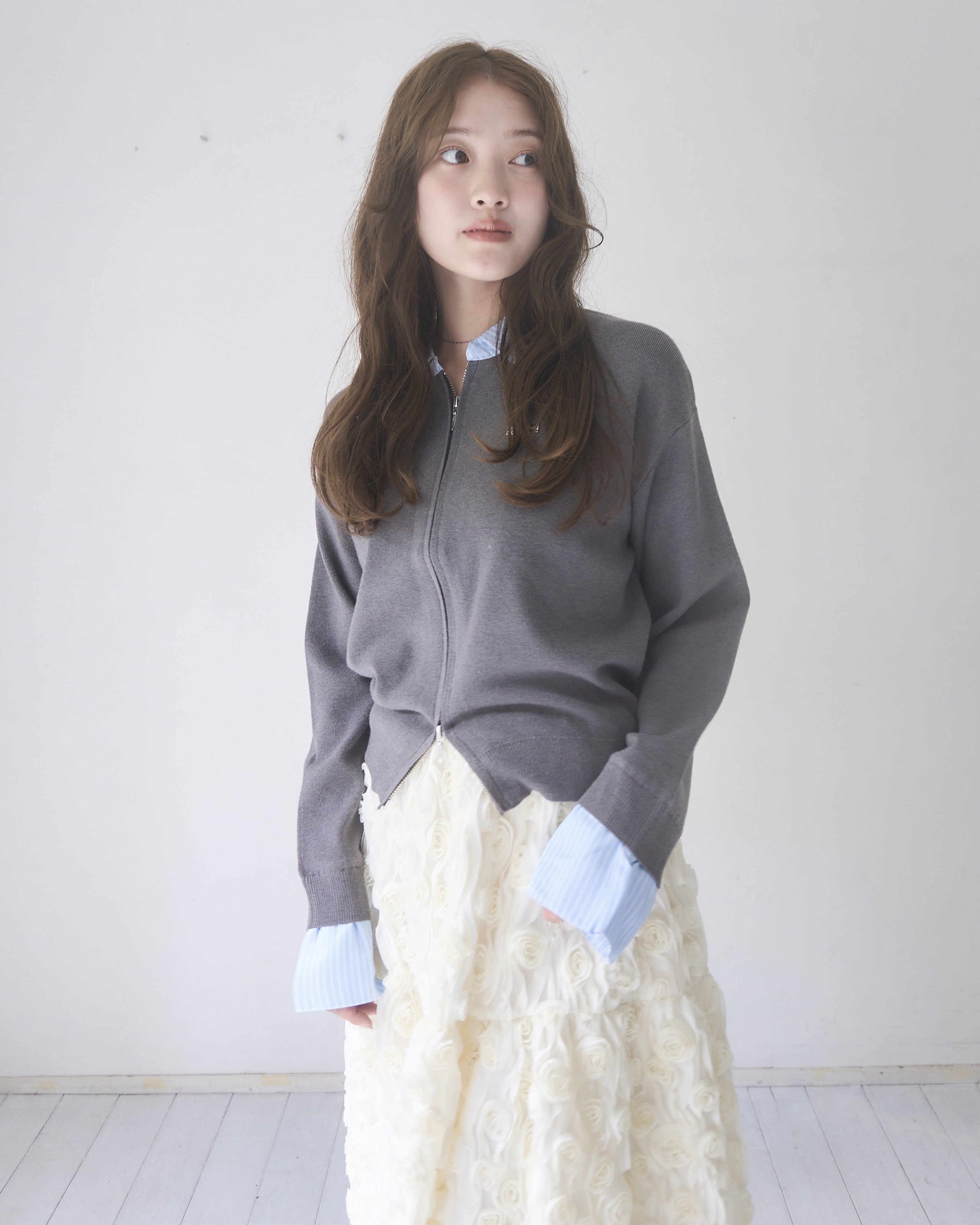 シャツレイヤードライクニット