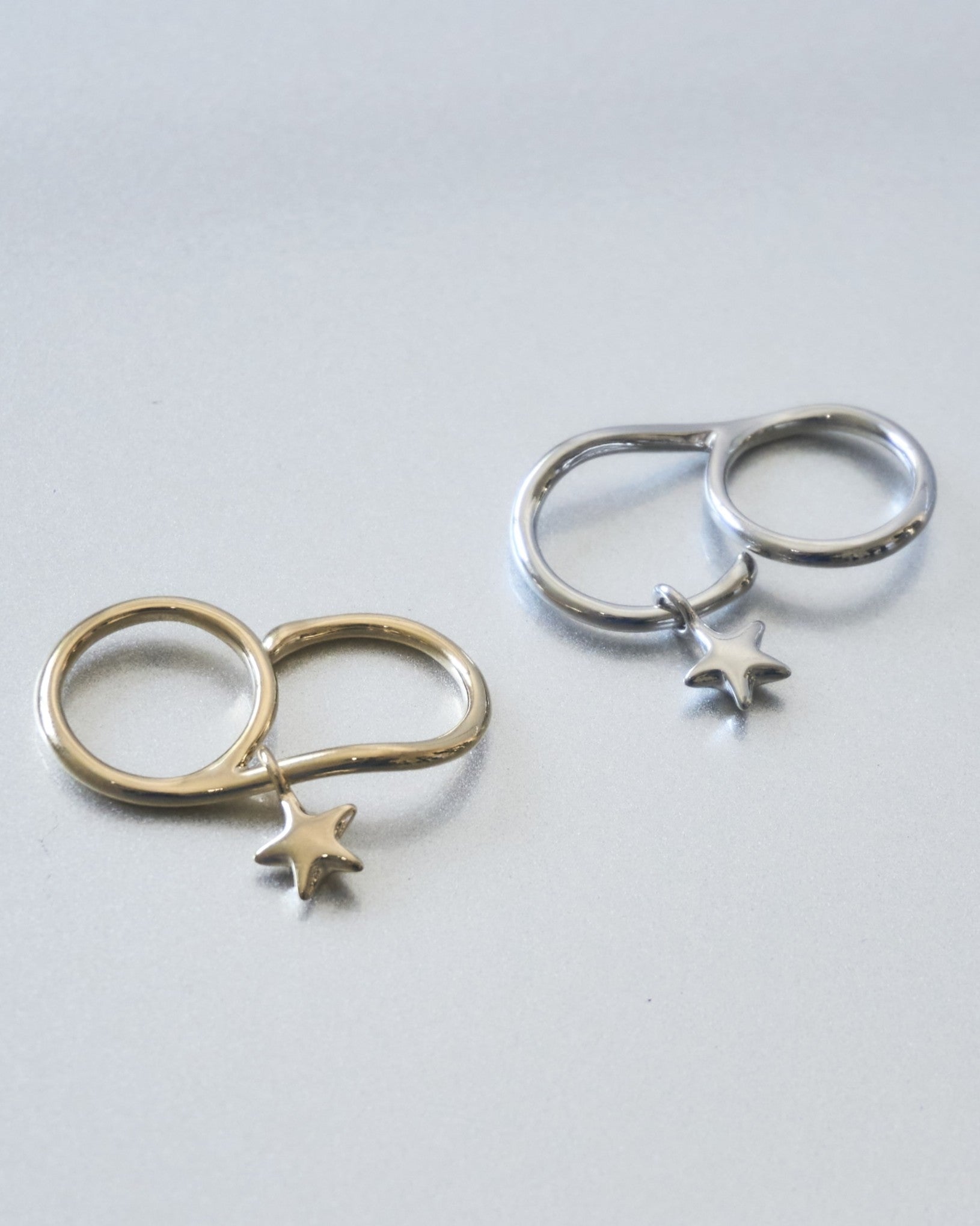 Star Charm Double Finger Ring