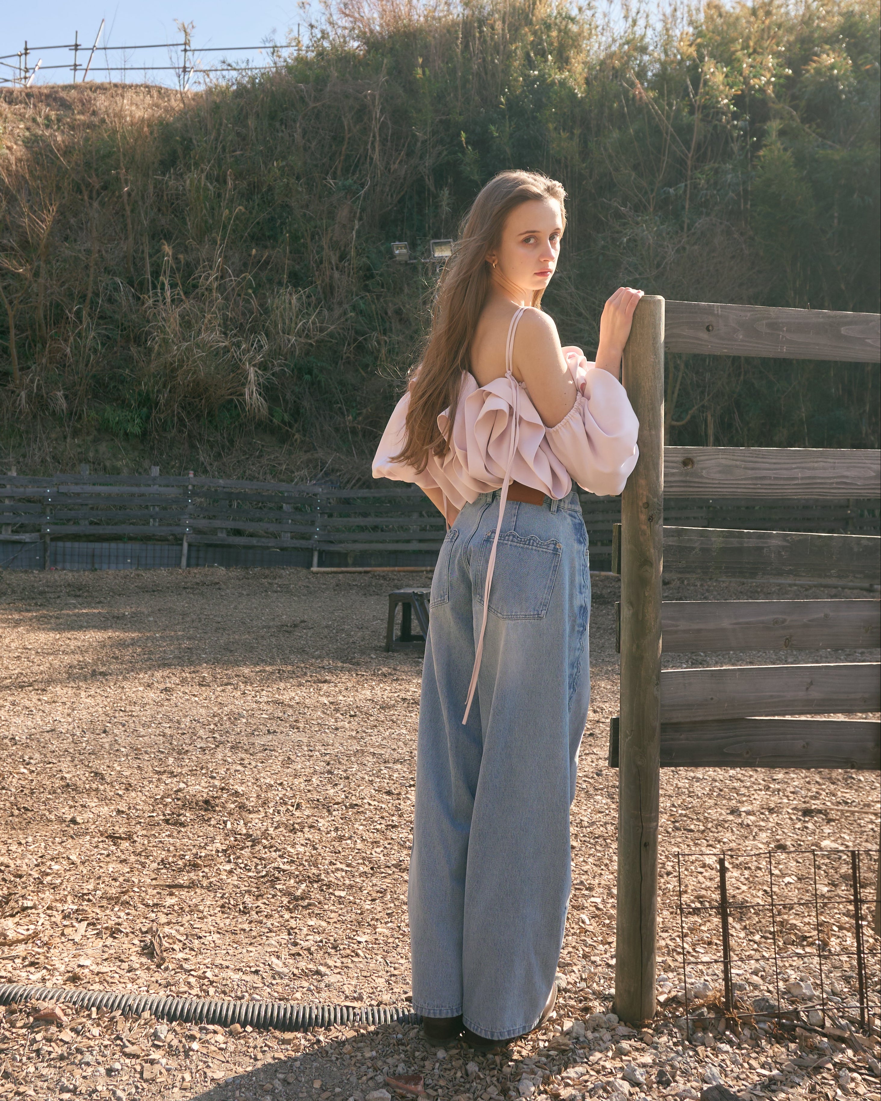 【一部予約】ウェーブラインカーブデニムパンツ