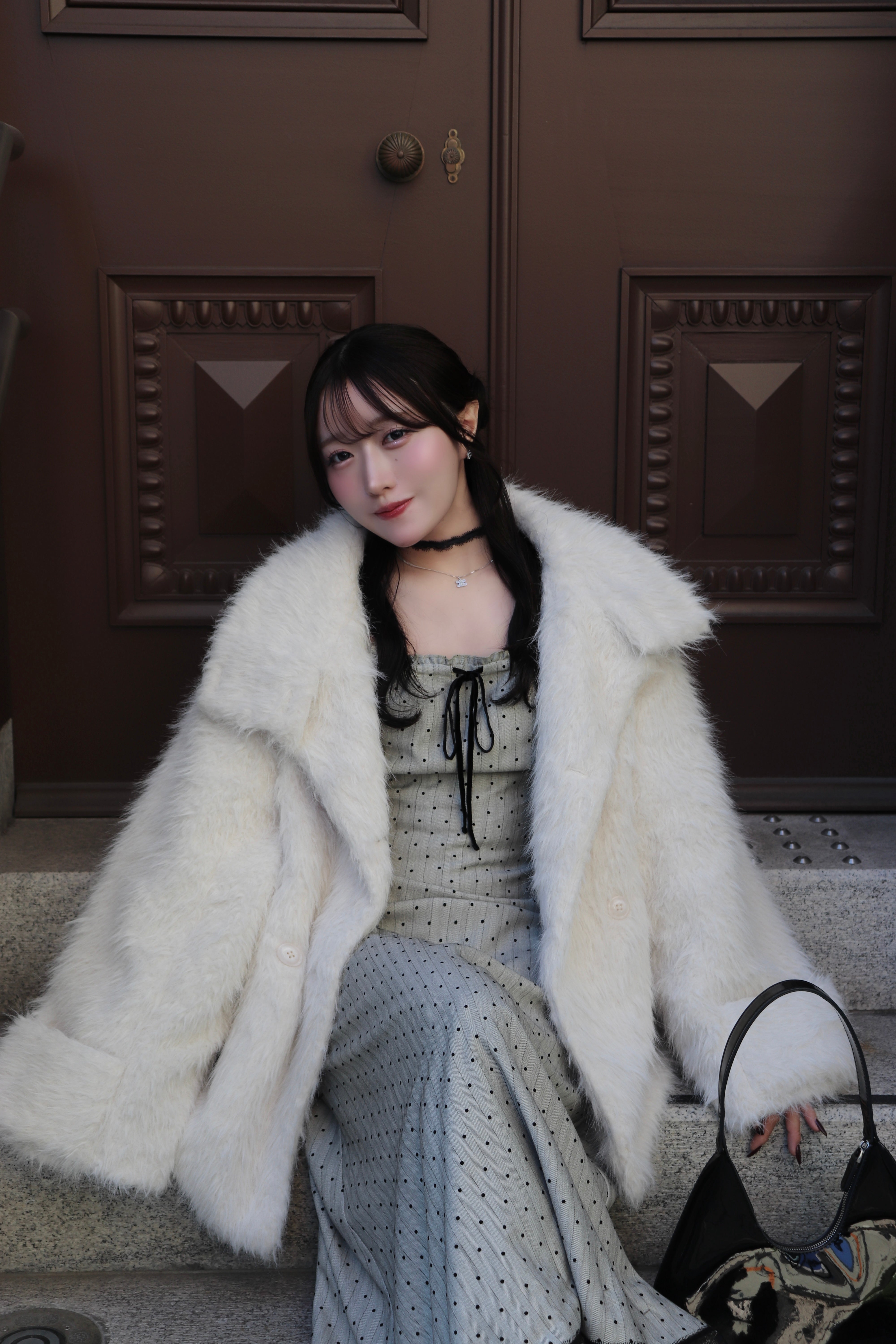 圆点蕾丝拼接吊带连衣裙