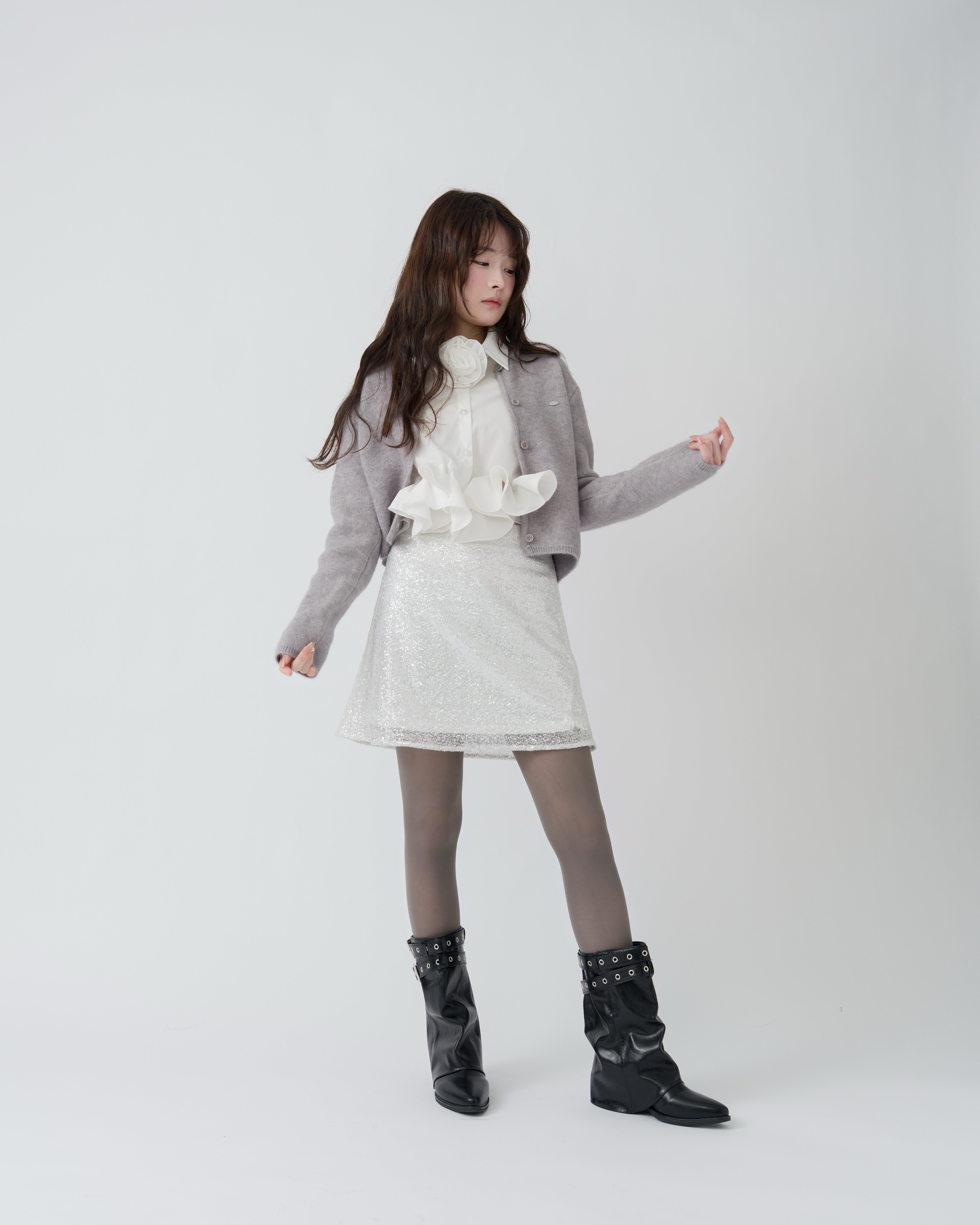 ロゴプレートニットカーディガン