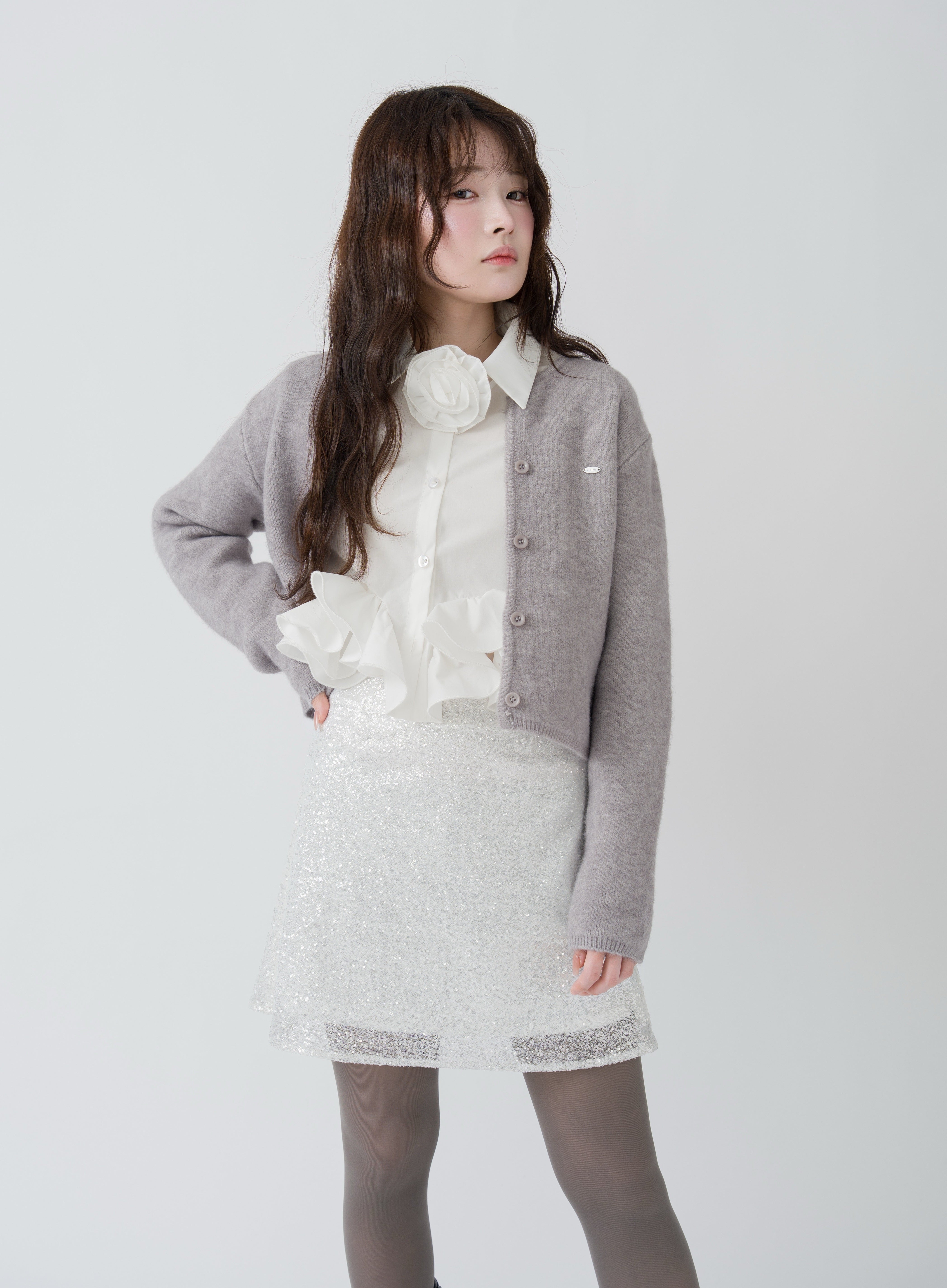 ロゴプレートニットカーディガン