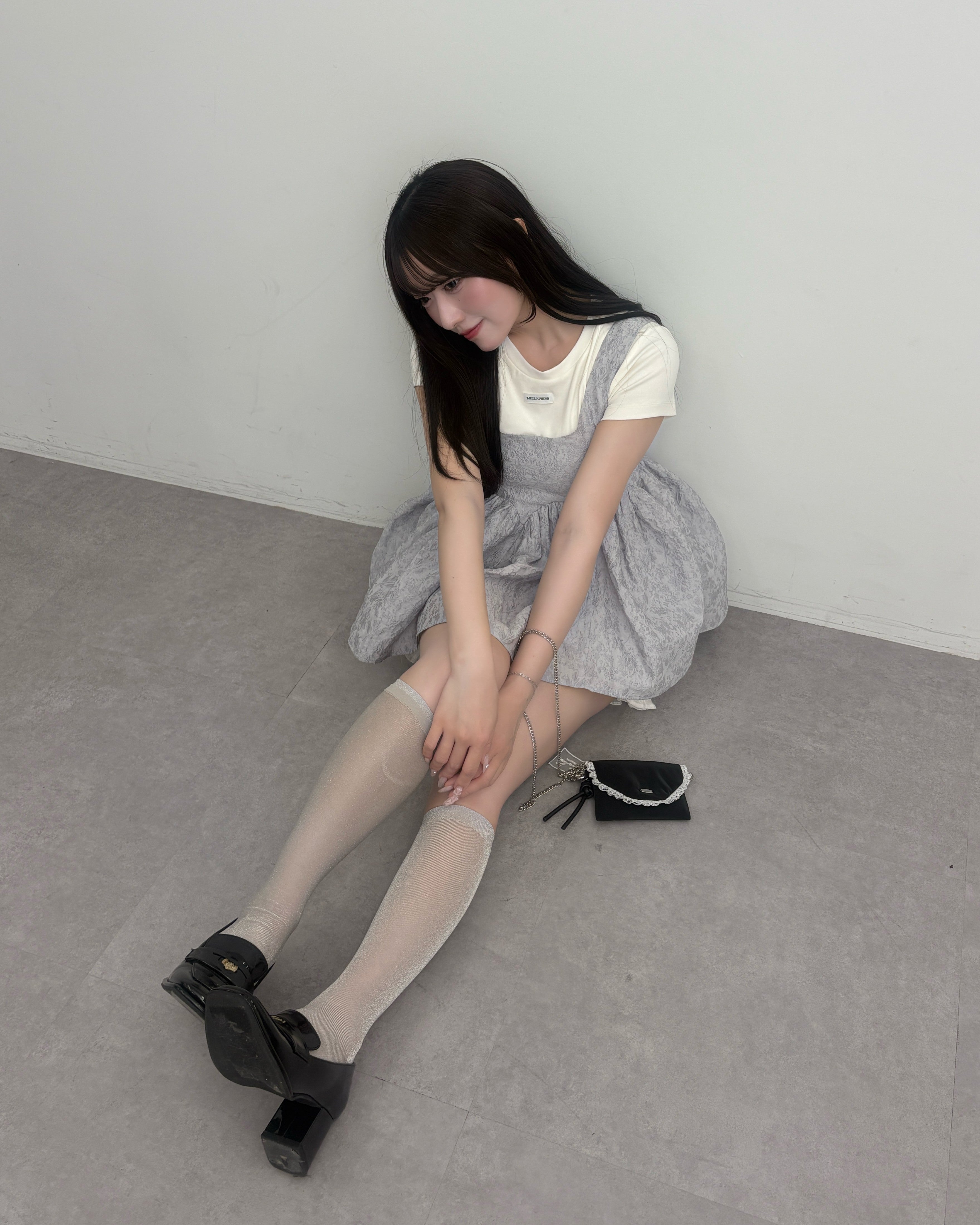 レースヘムTシャツ