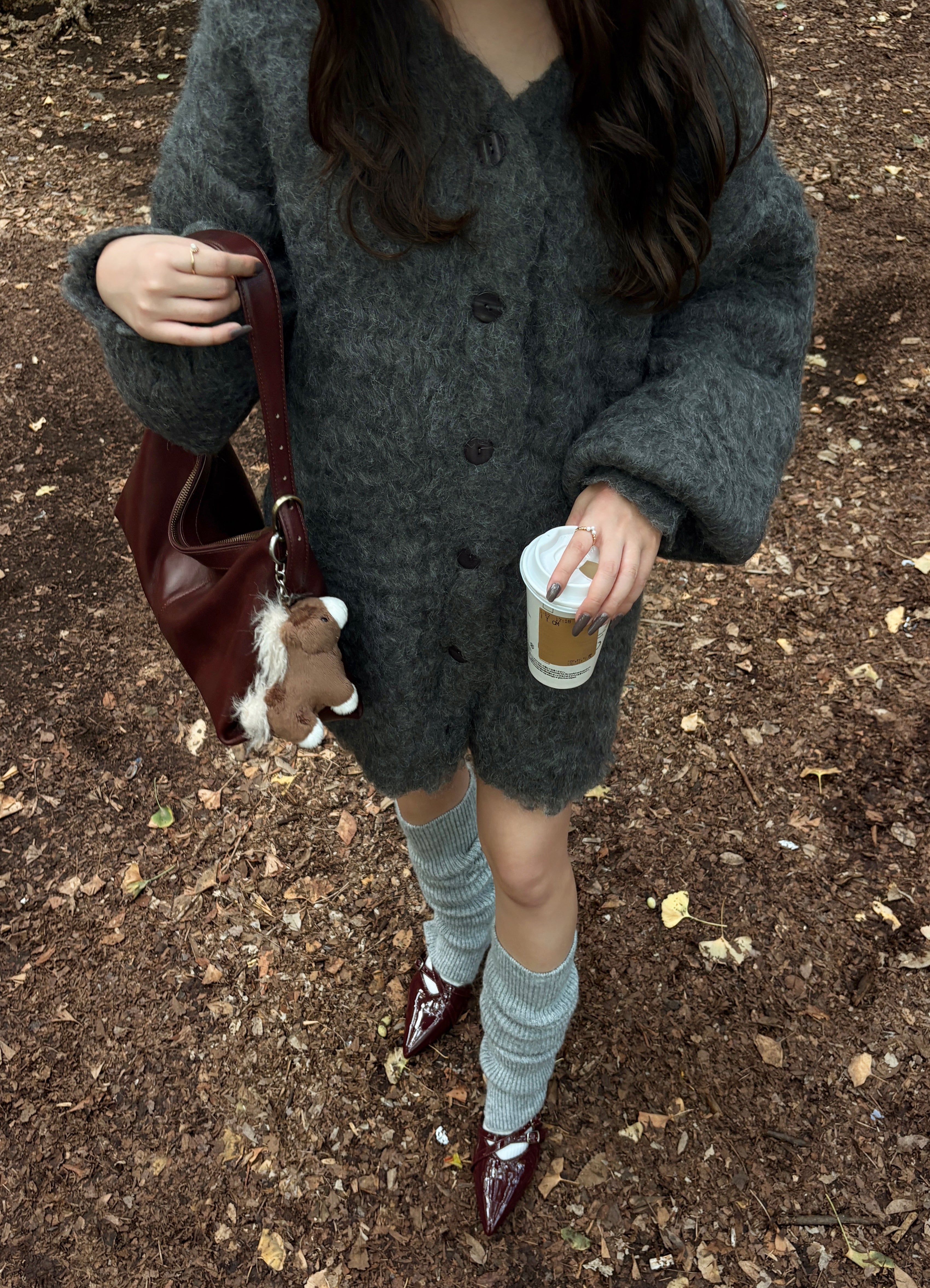 毛茸茸的针织长开衫