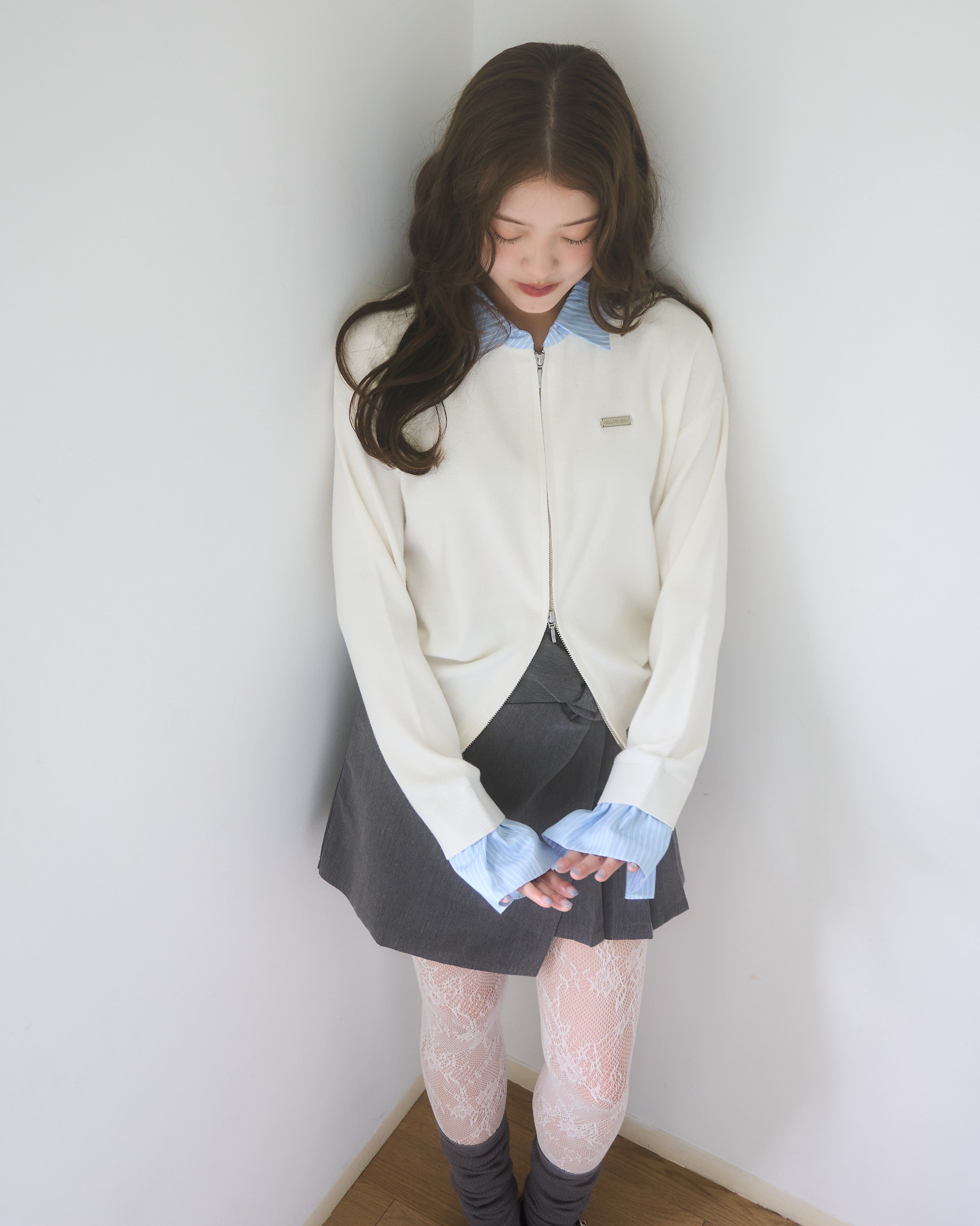 シャツレイヤードライクニット