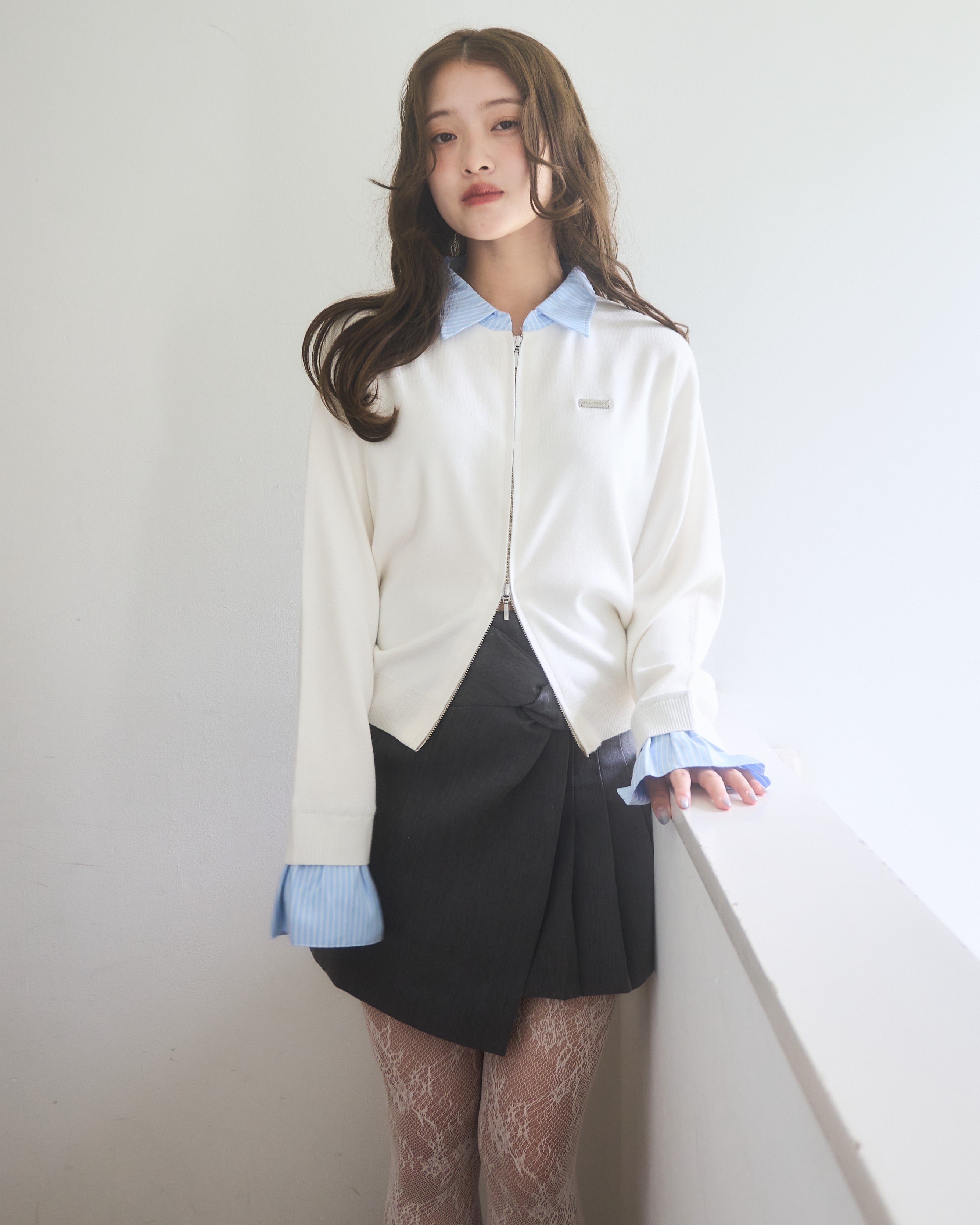 シャツレイヤードライクニット