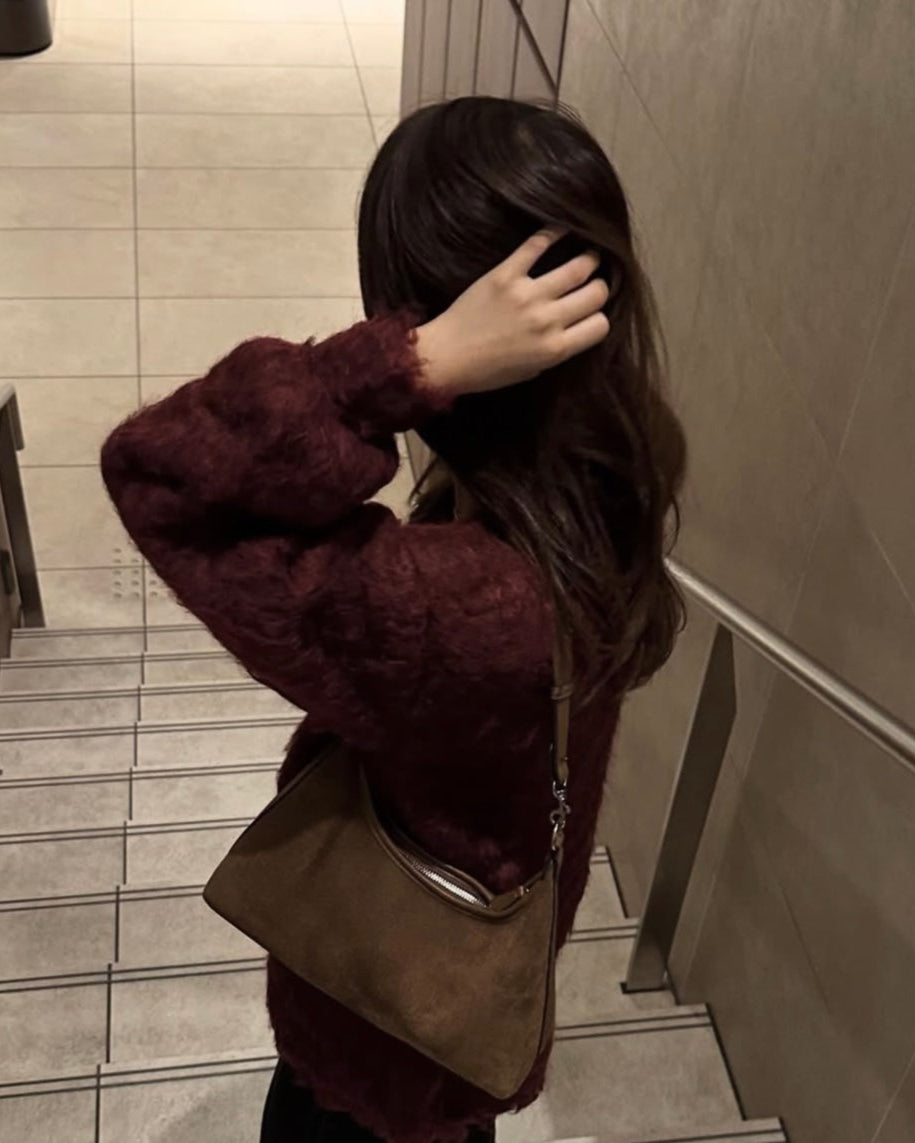 毛茸茸的针织长开衫