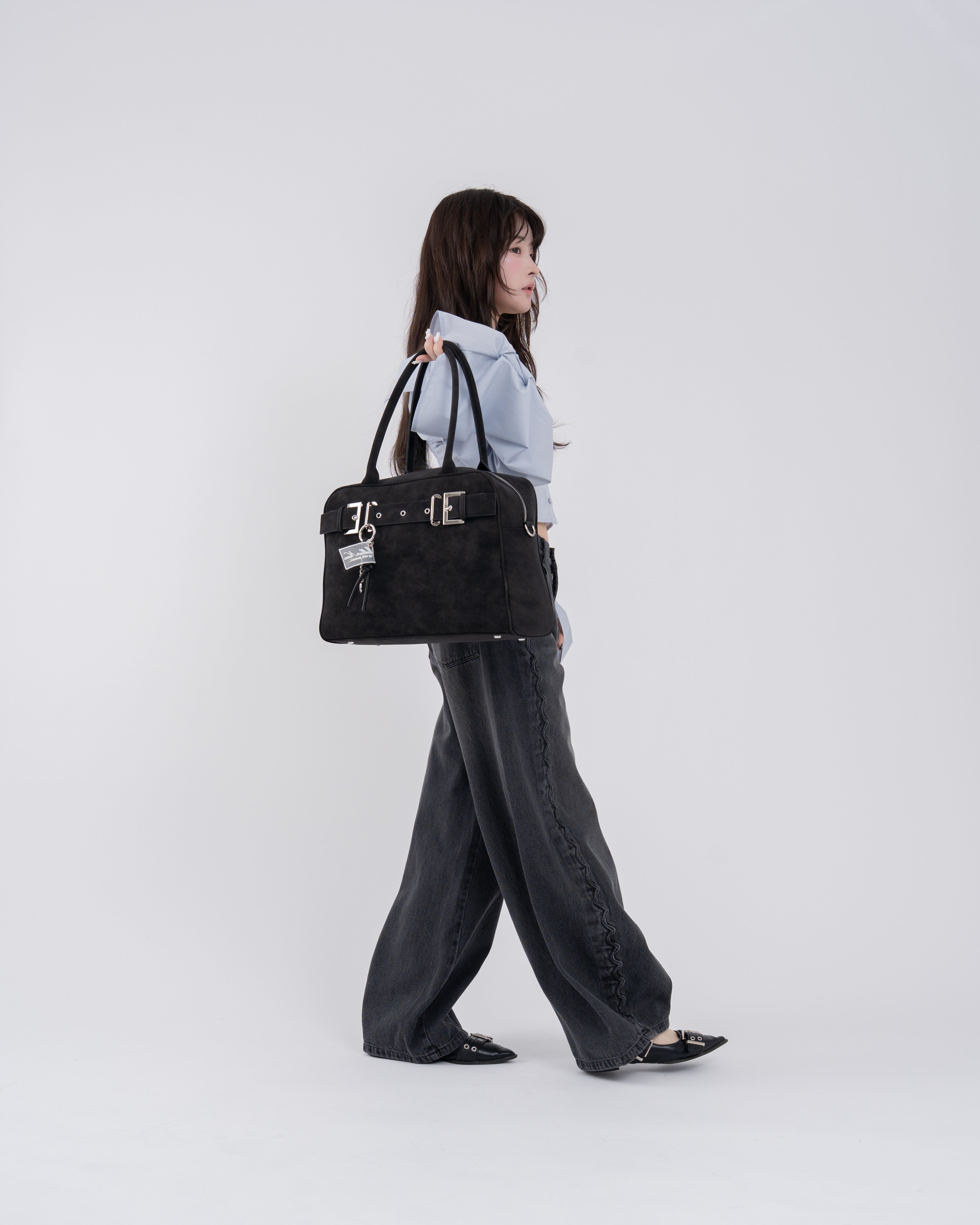 A4スウェードライクベルトボストンバッグ