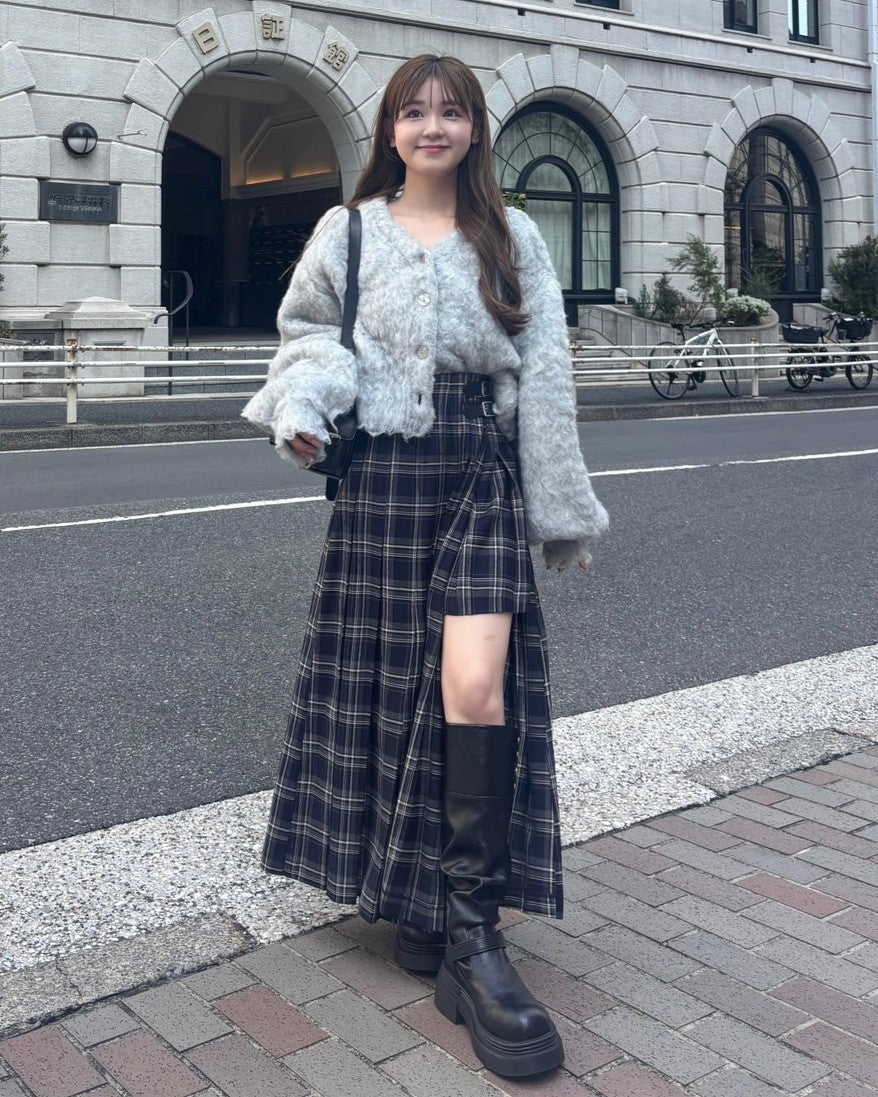 蓬松的针织开衫