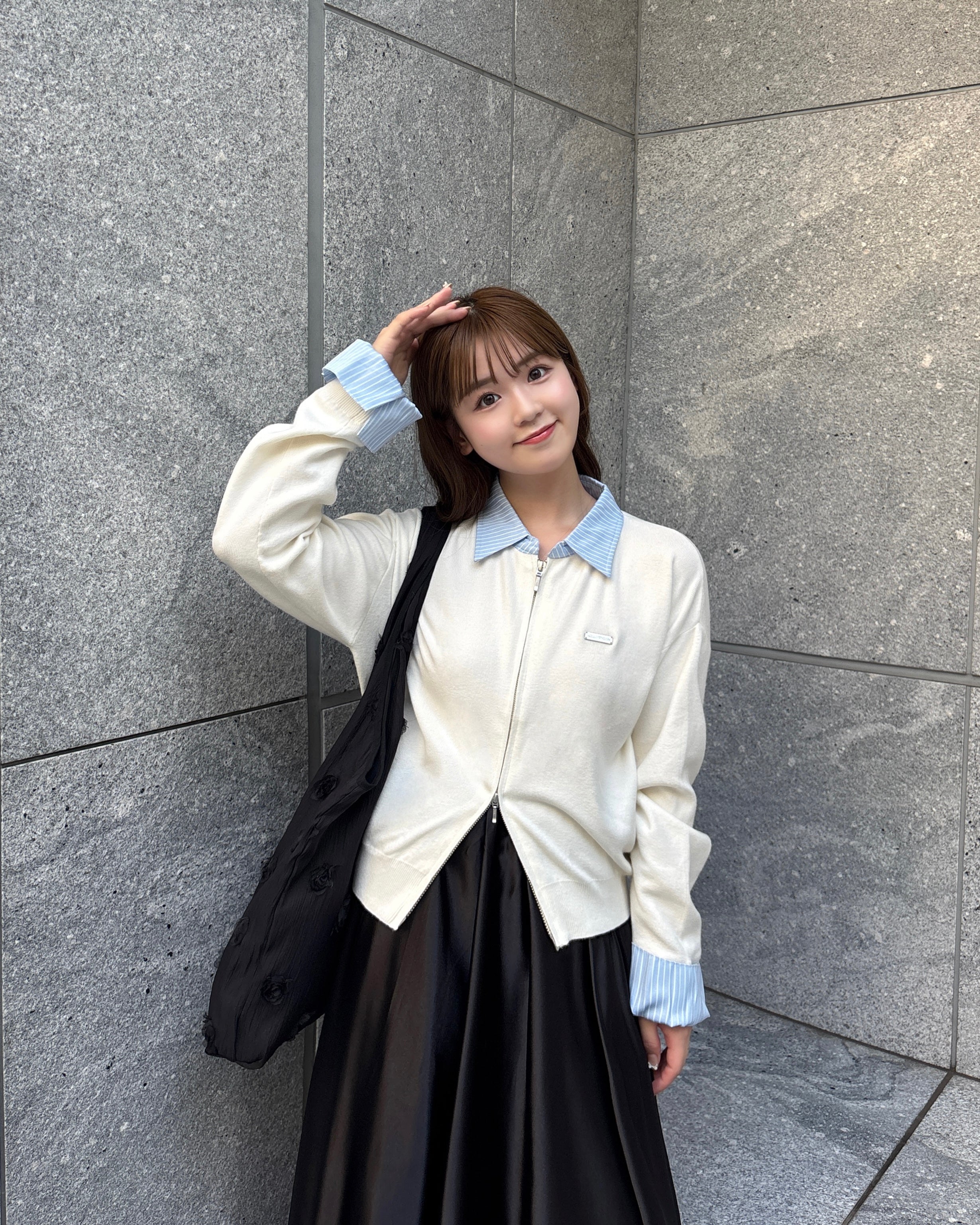 シャツレイヤードライクニット