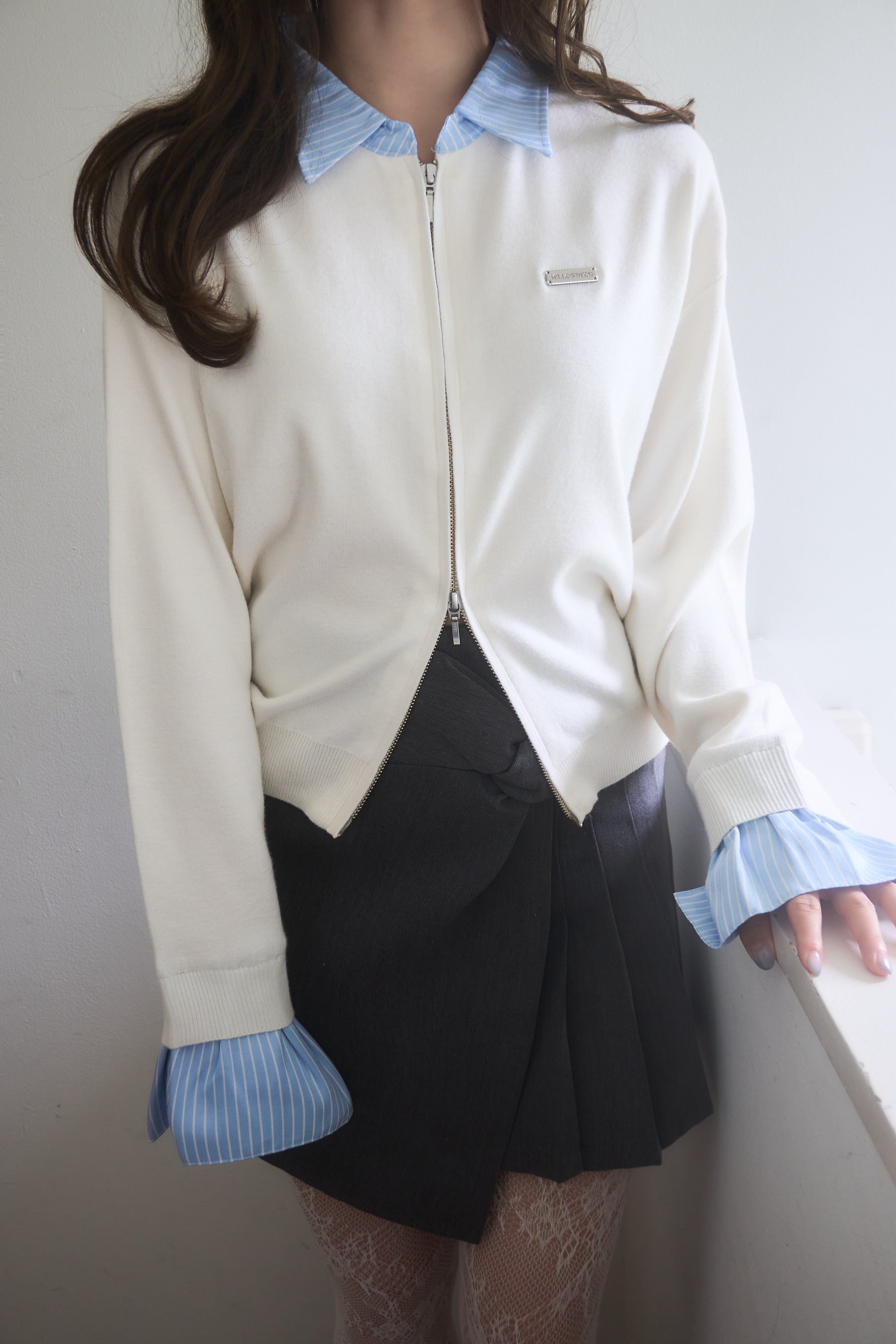 シャツレイヤードライクニット