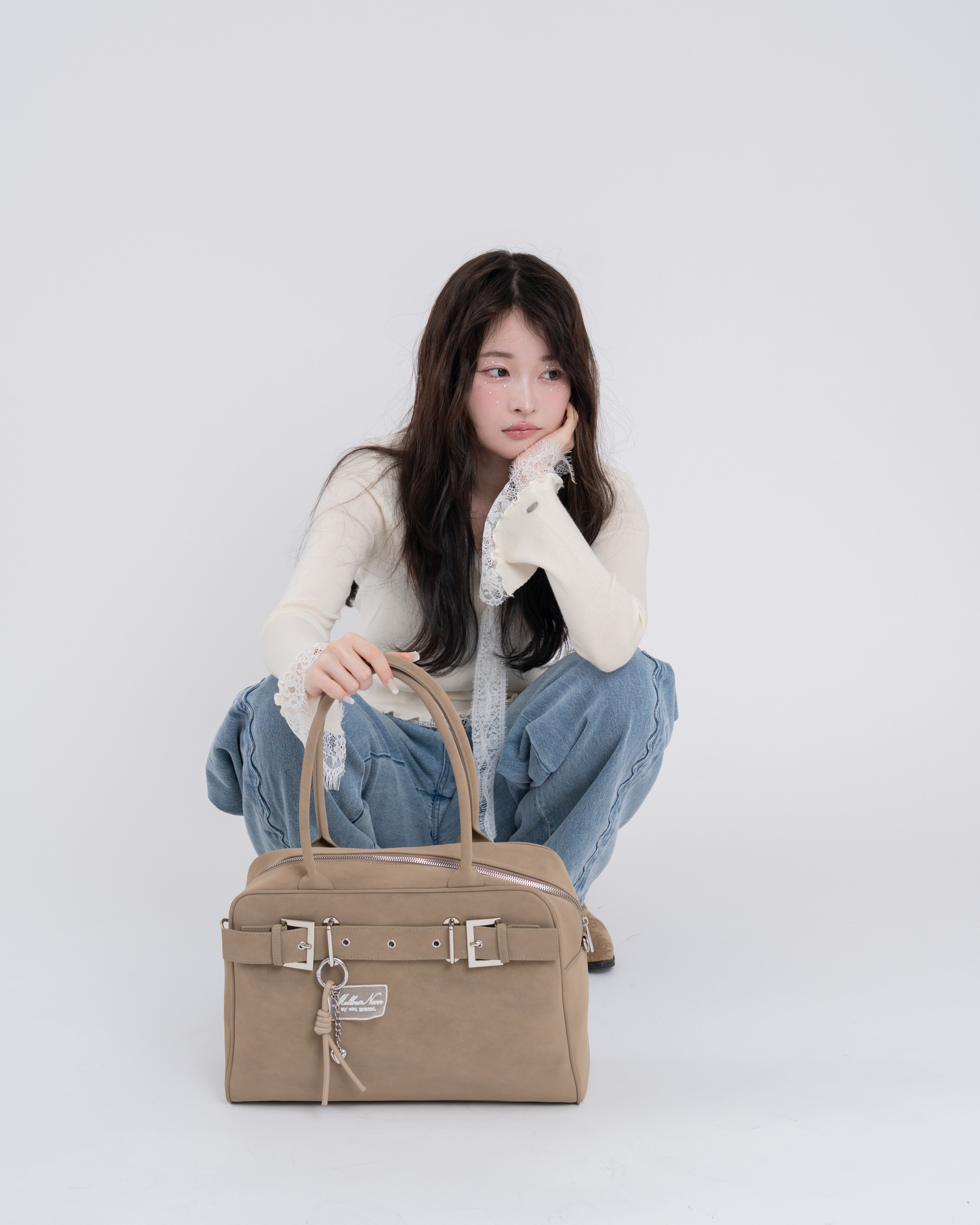 A4スウェードライクベルトボストンバッグ