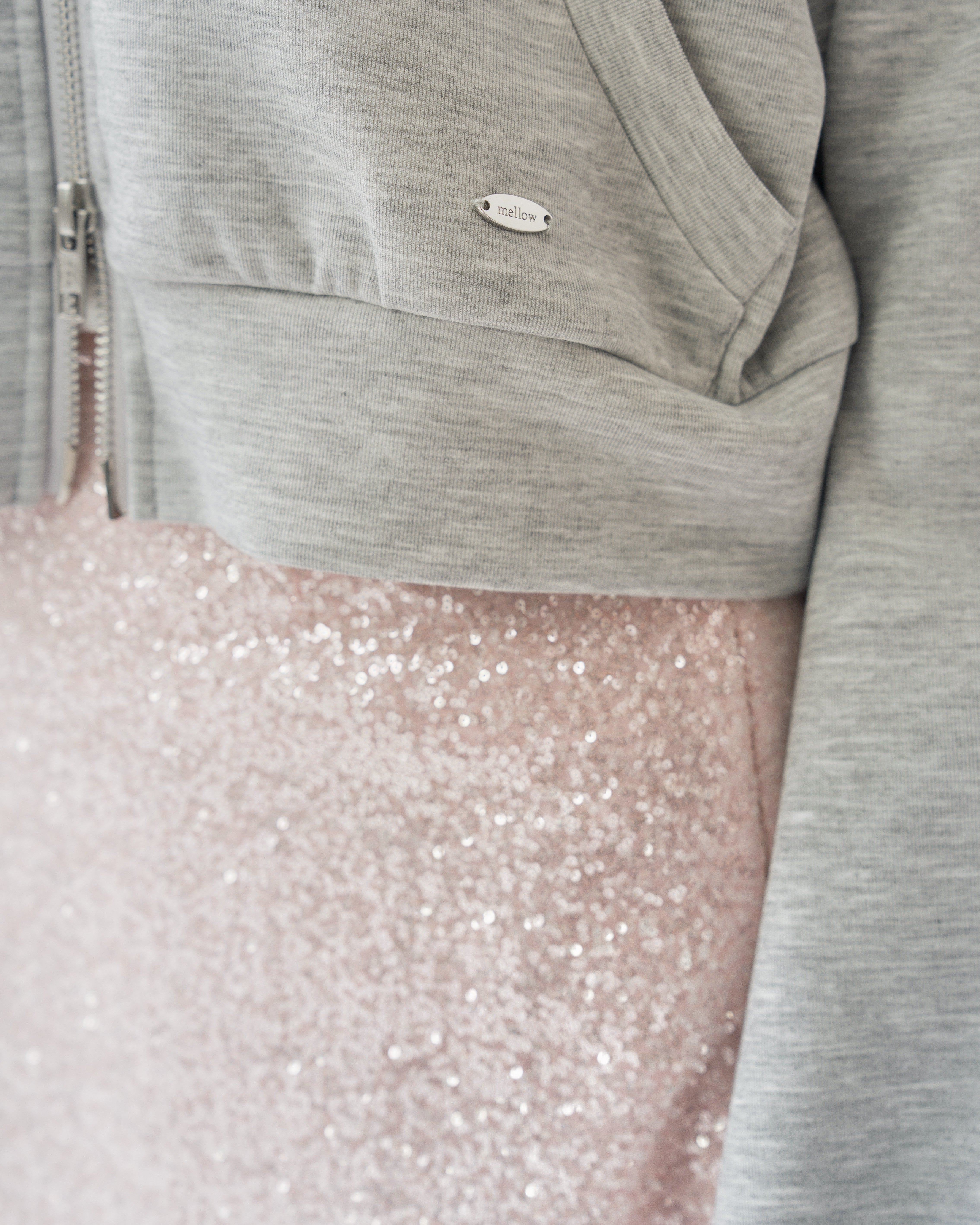 スパンコールミニスカート