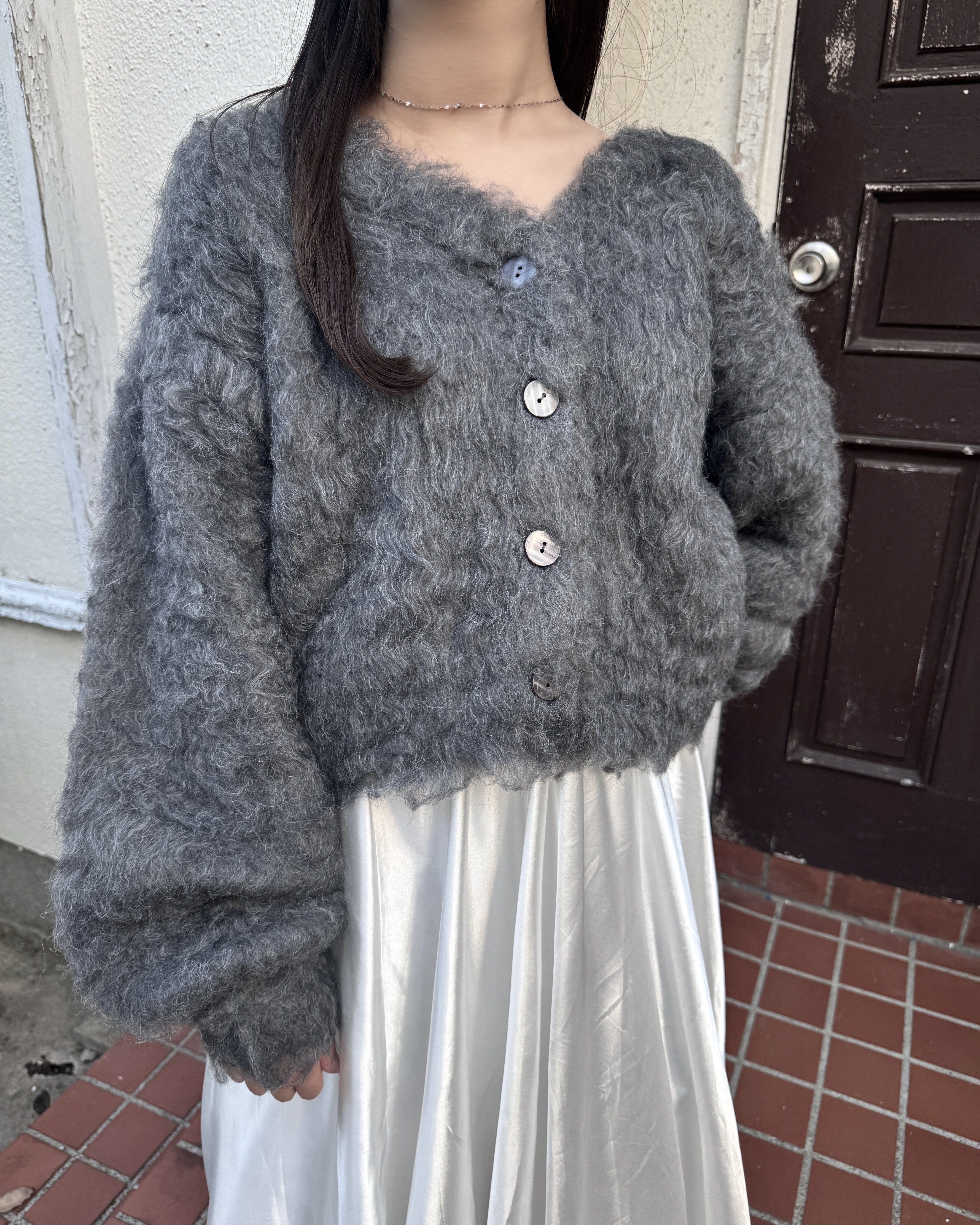 蓬松的针织开衫