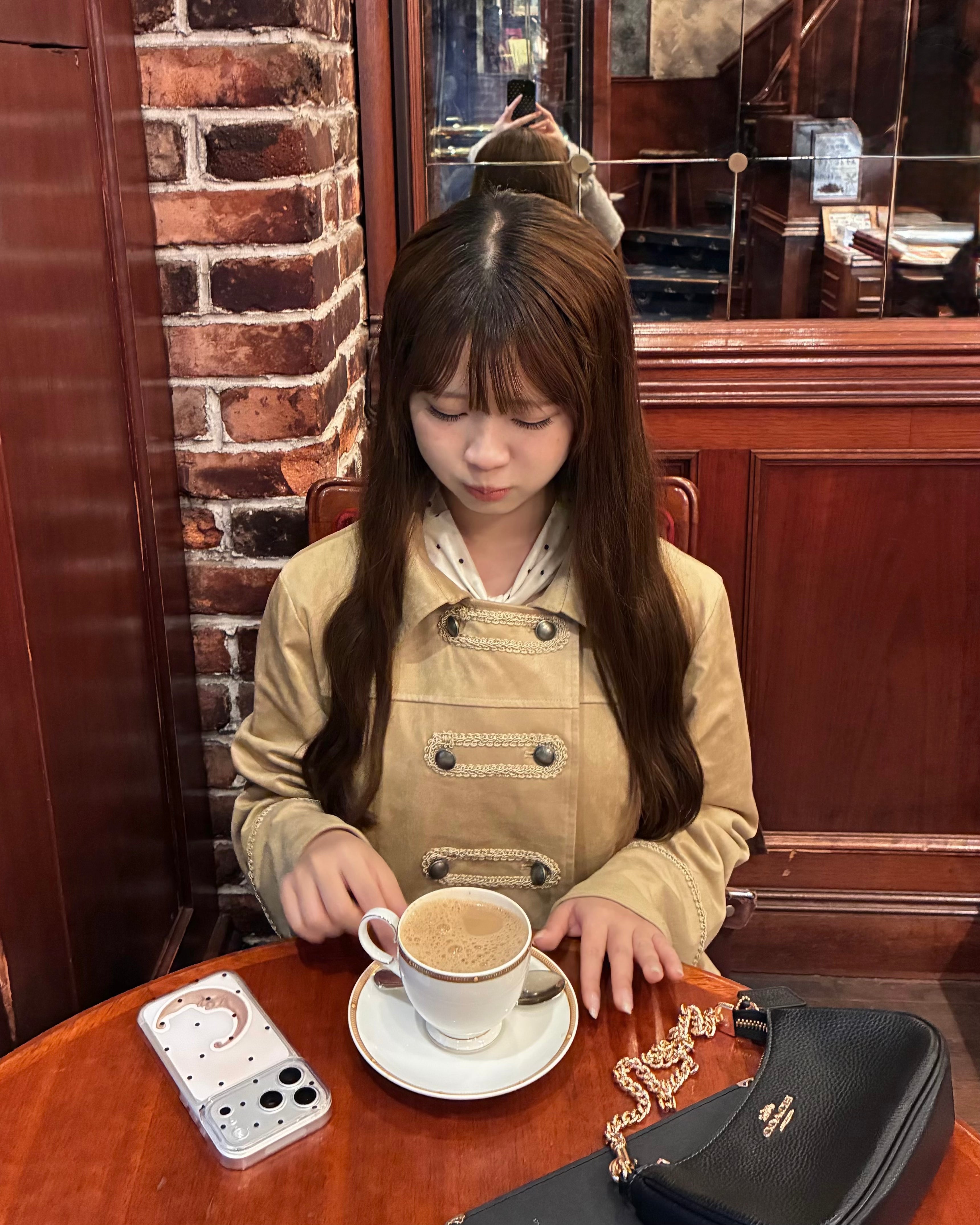 【一部予約】スウェードライクペプラムナポレオンジャケット