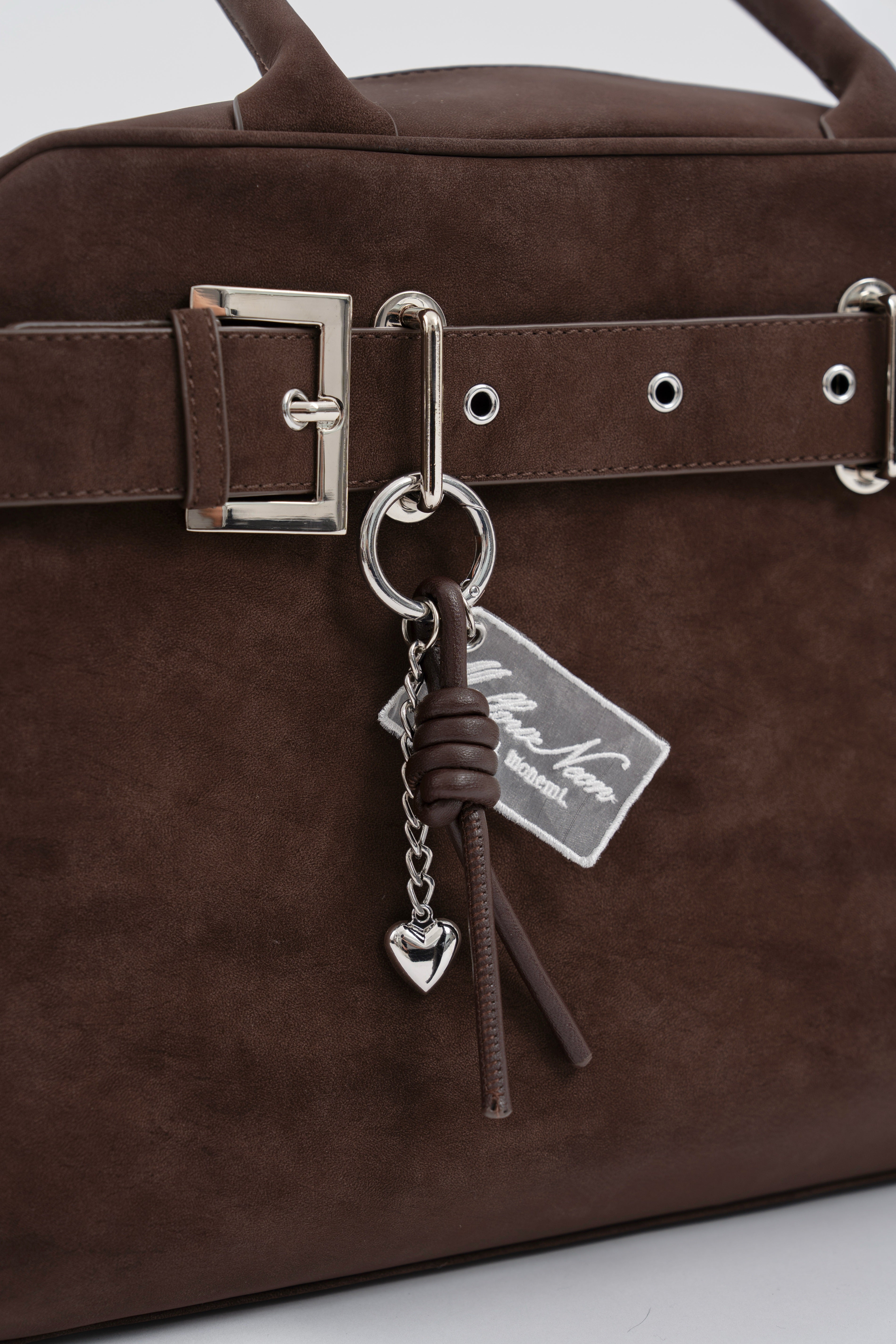 A4スウェードライクベルトボストンバッグ