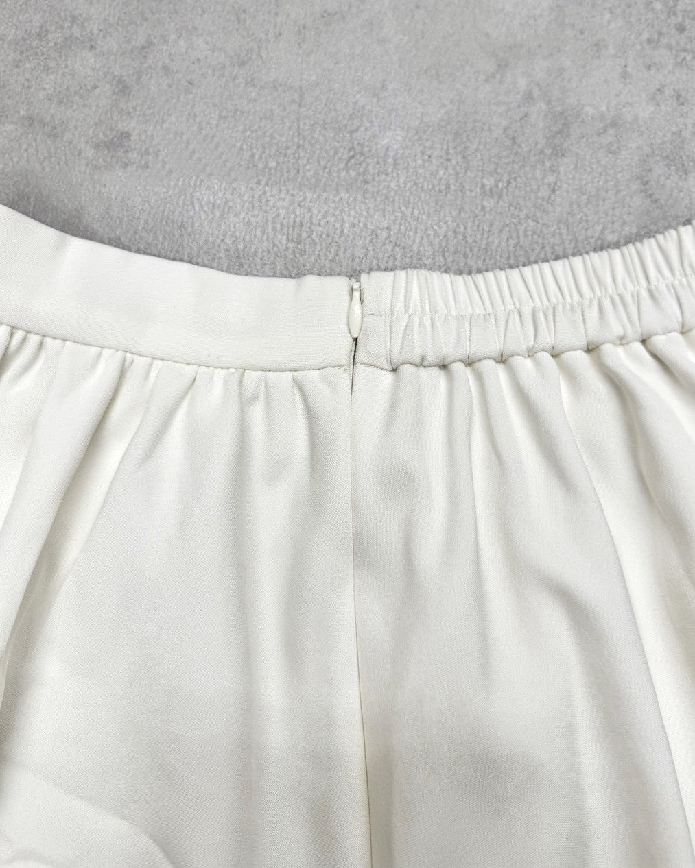 アシメレーススカート