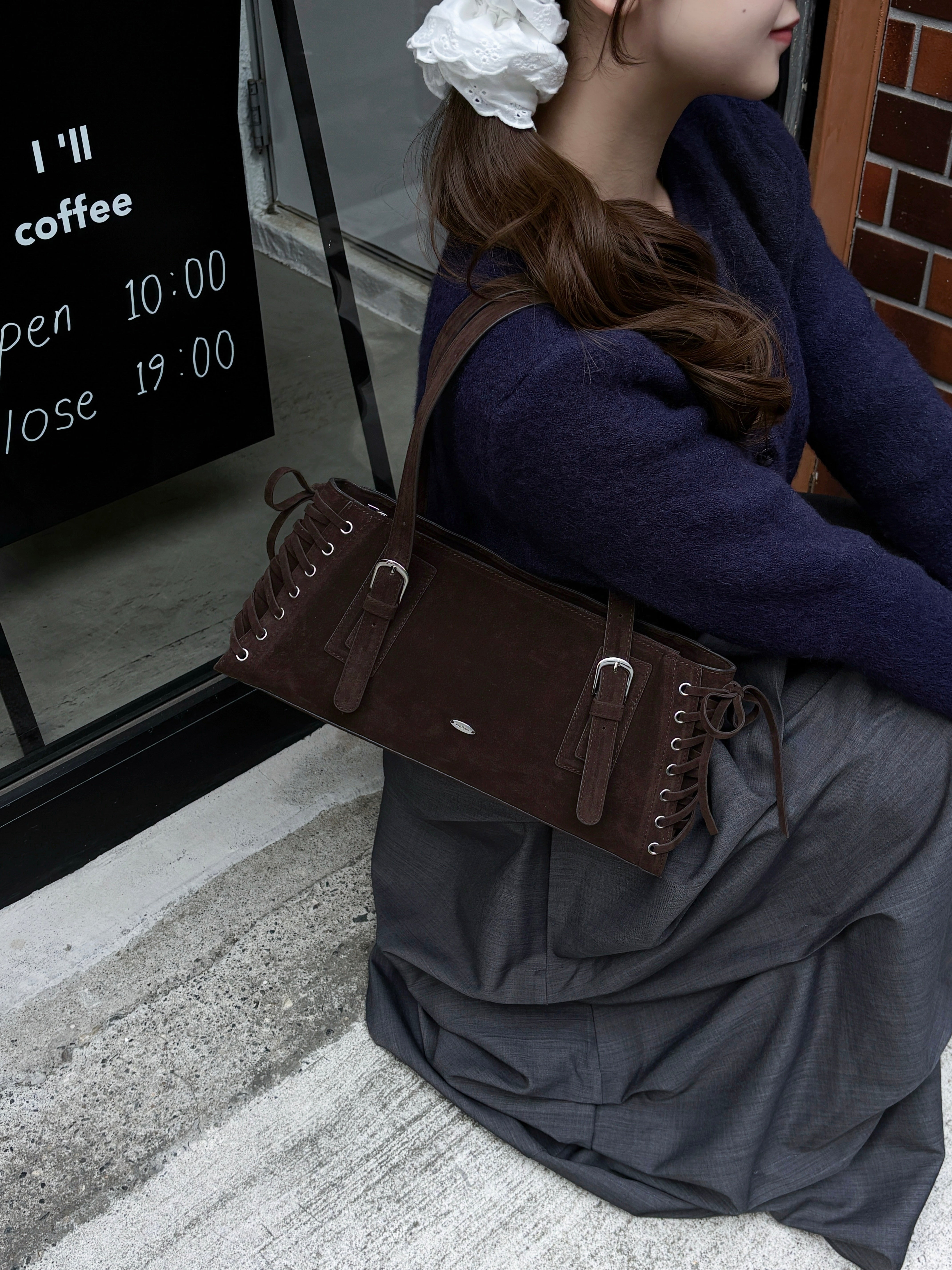 レースアップスウェードライクスクエアバッグ