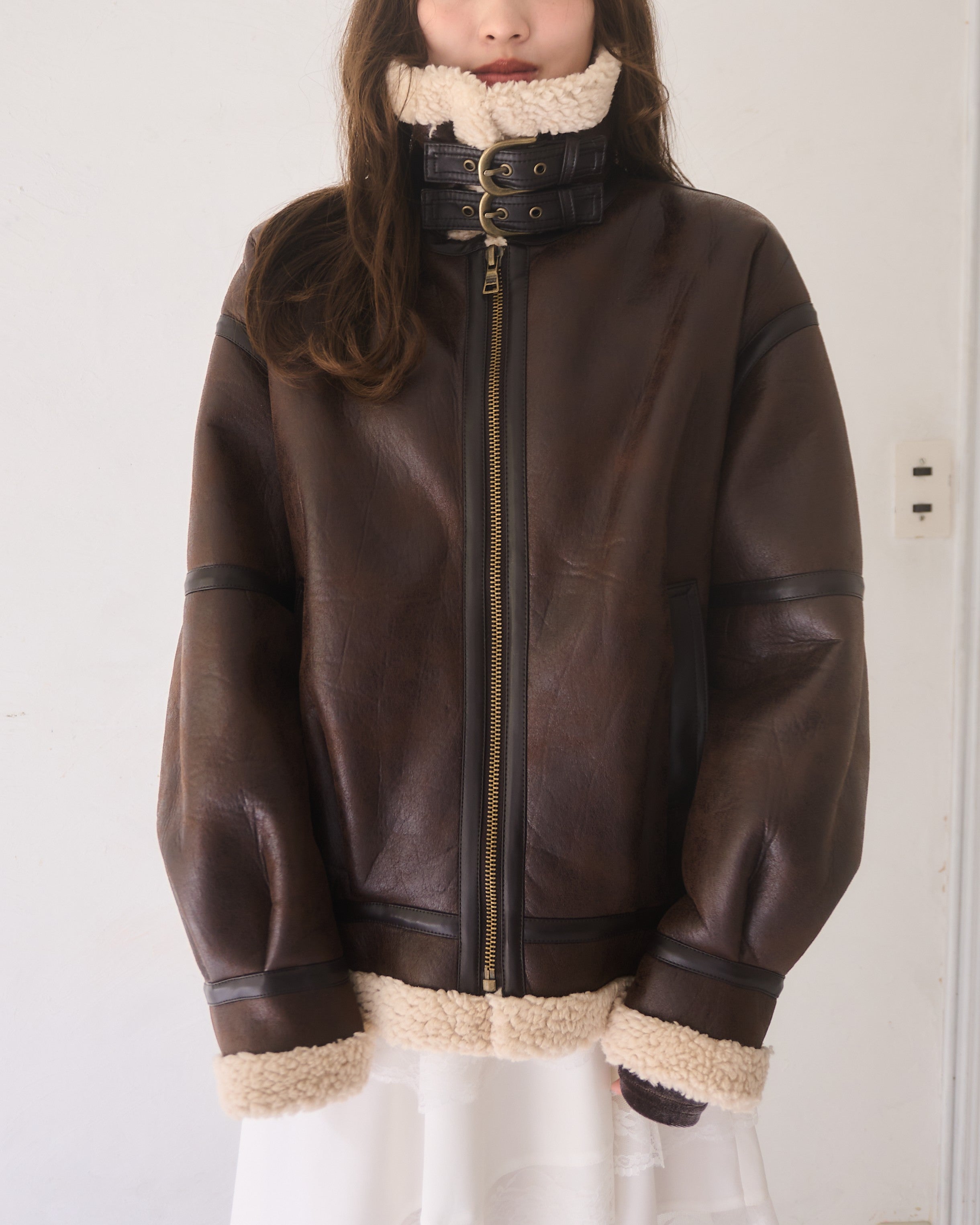ヴィンテージレザーライクベルトボアコート