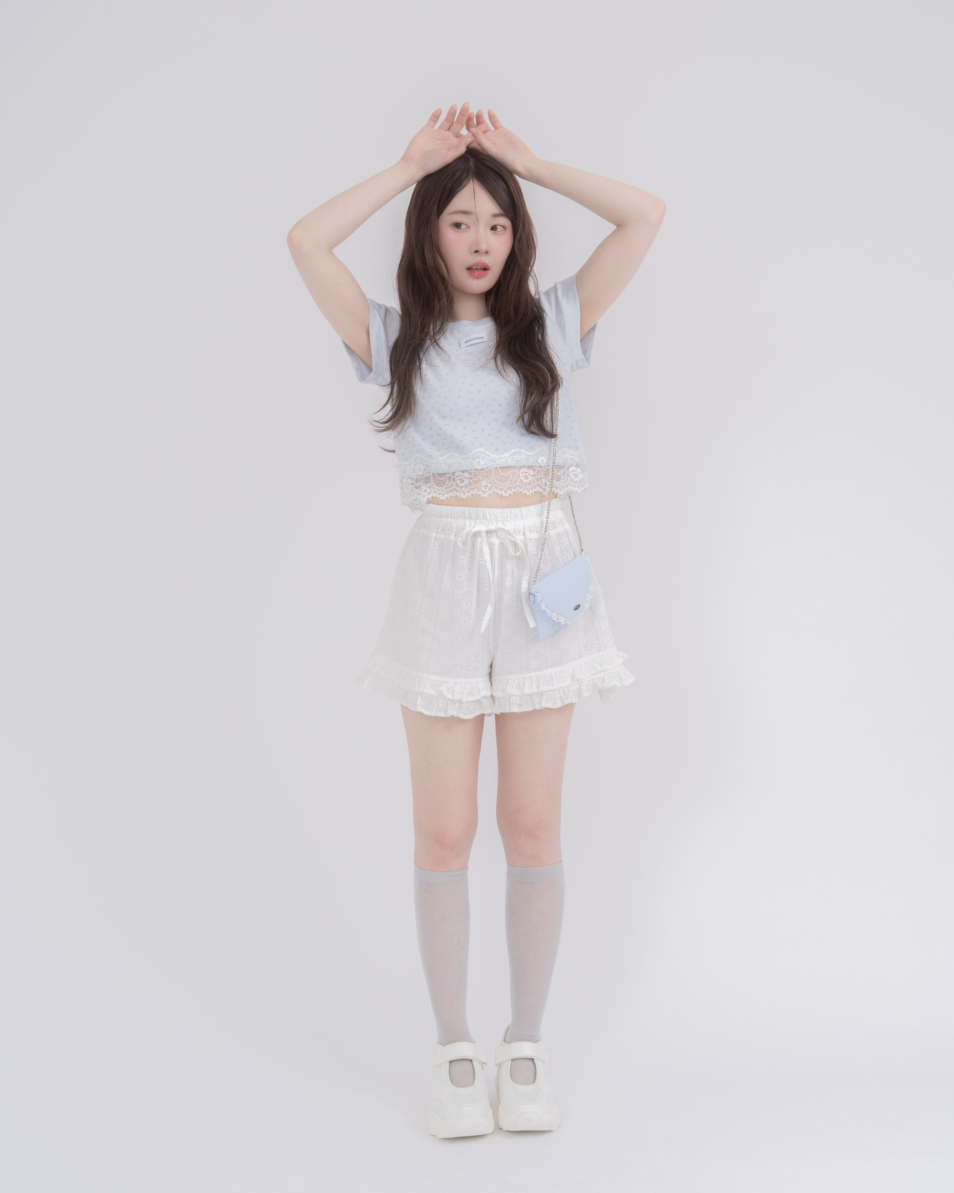 レースヘムTシャツ