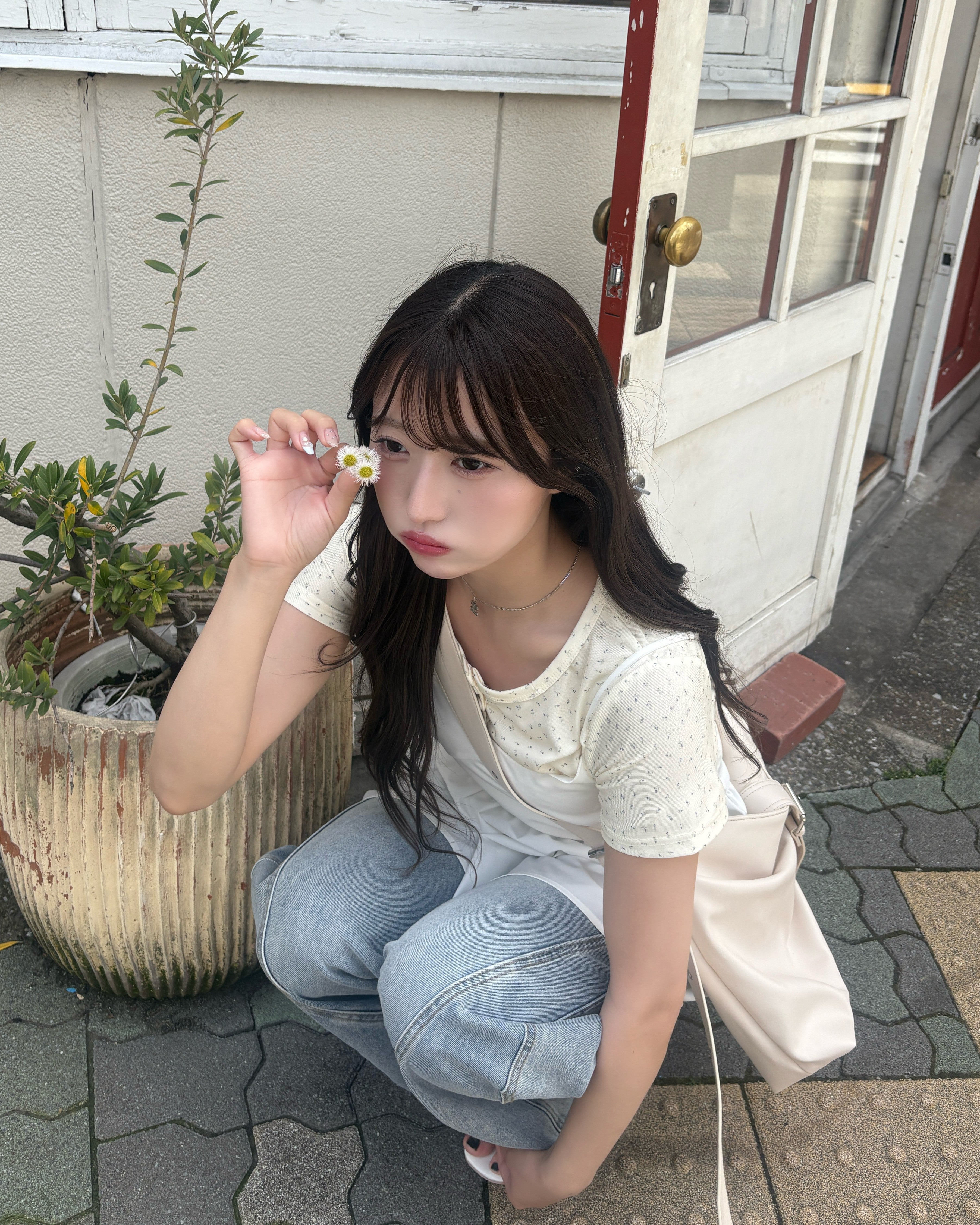 小花亨利脖子T