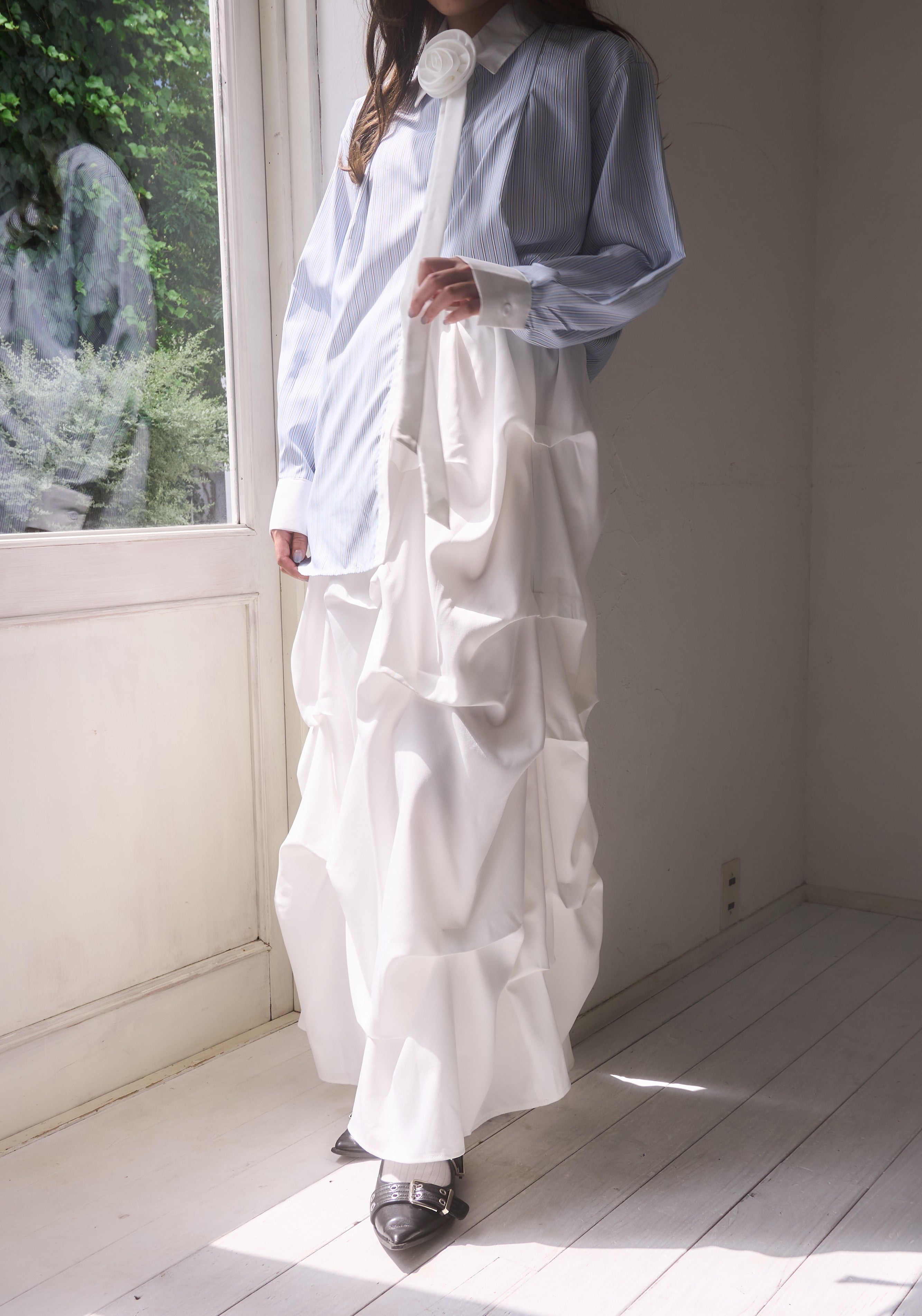 ランダムタックスカート