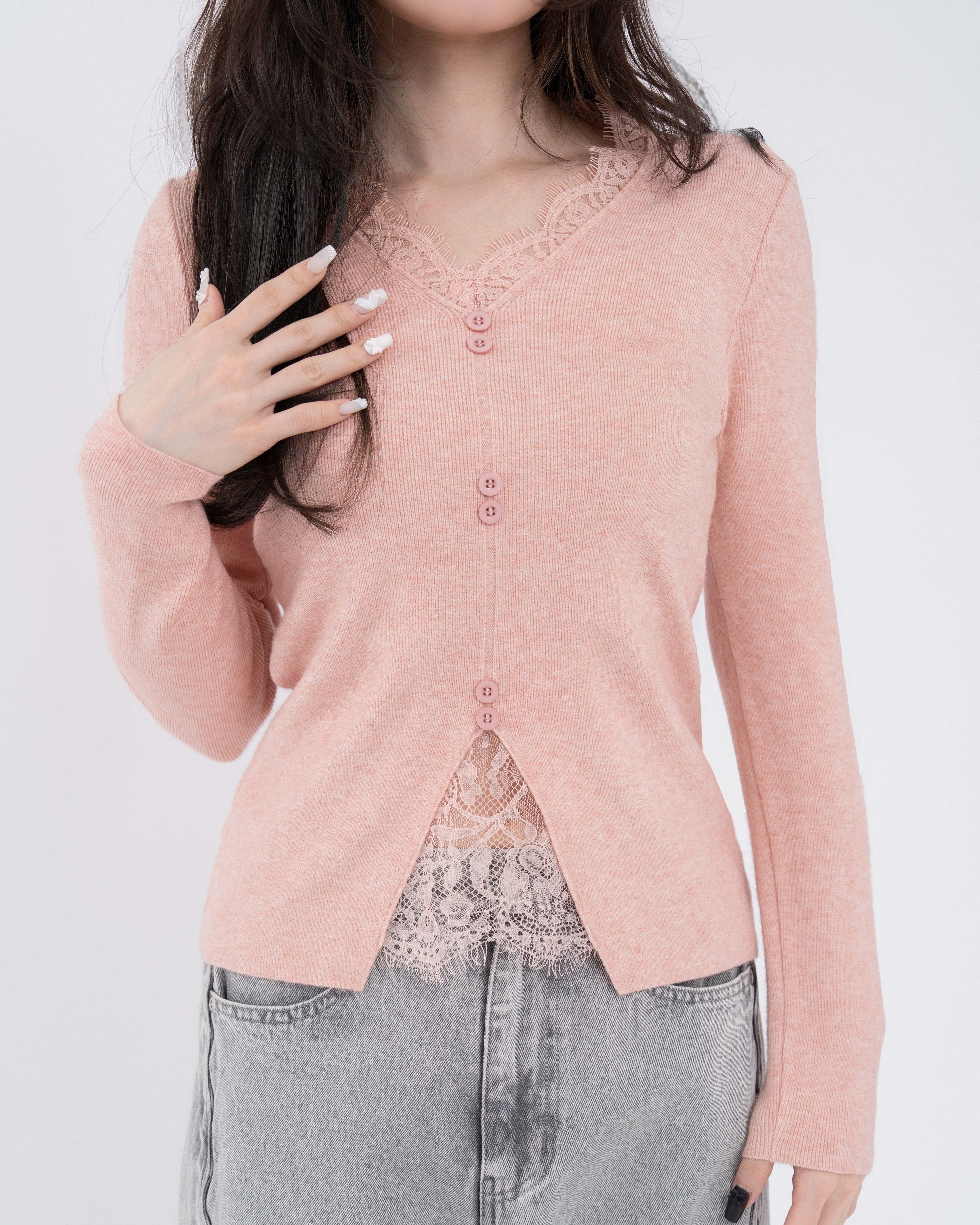 レースボタンニット