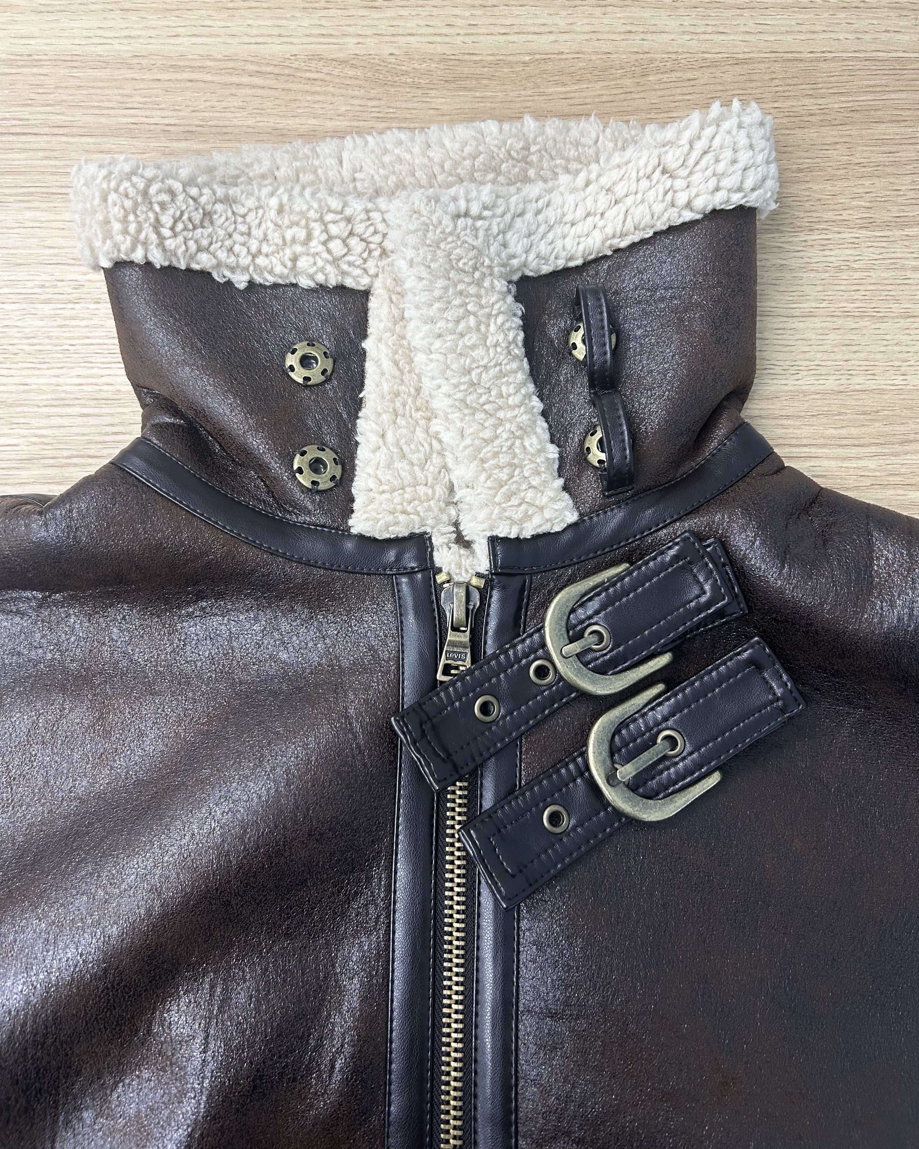 ヴィンテージレザーライクベルトボアコート