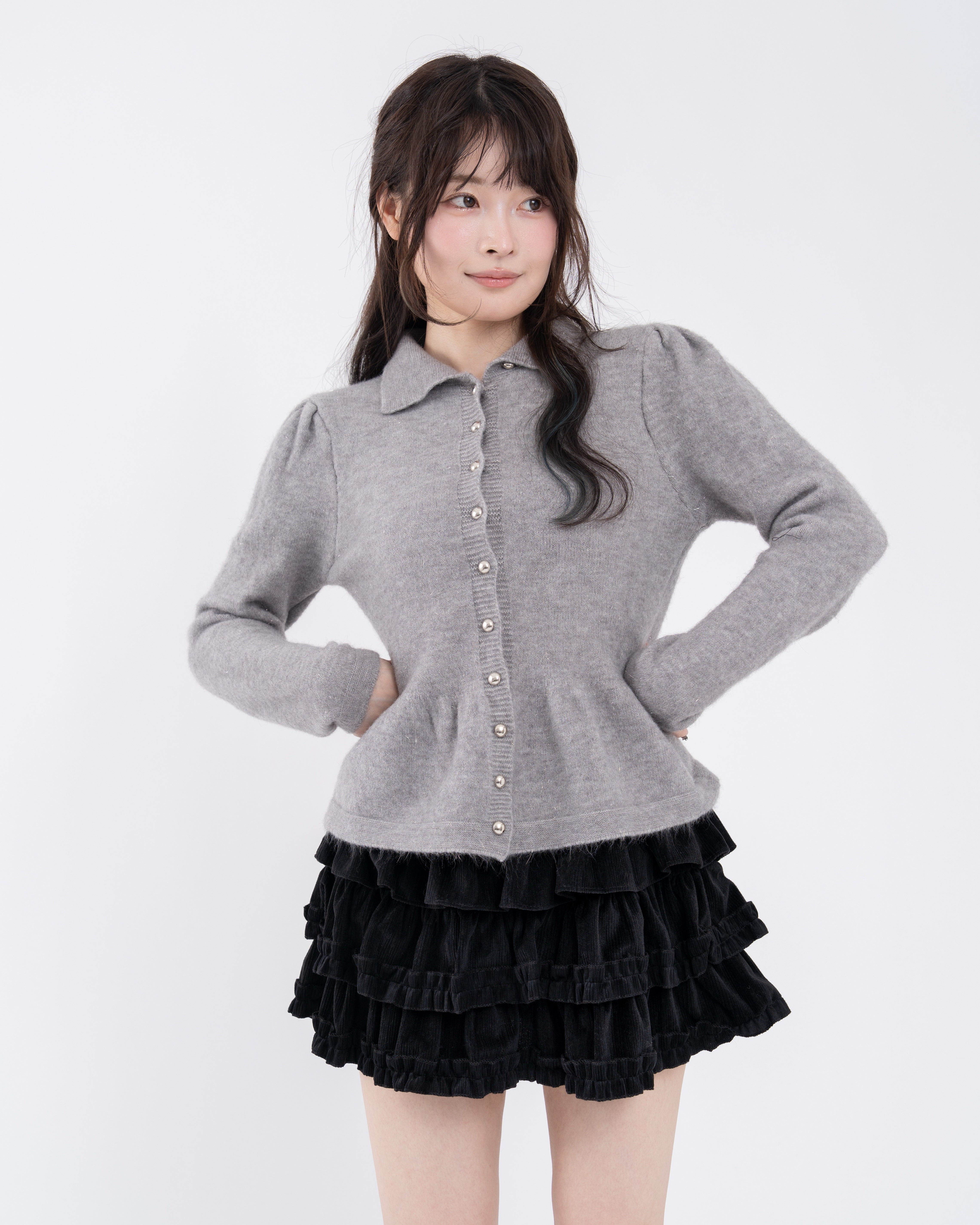 ラメペプラムポロニット