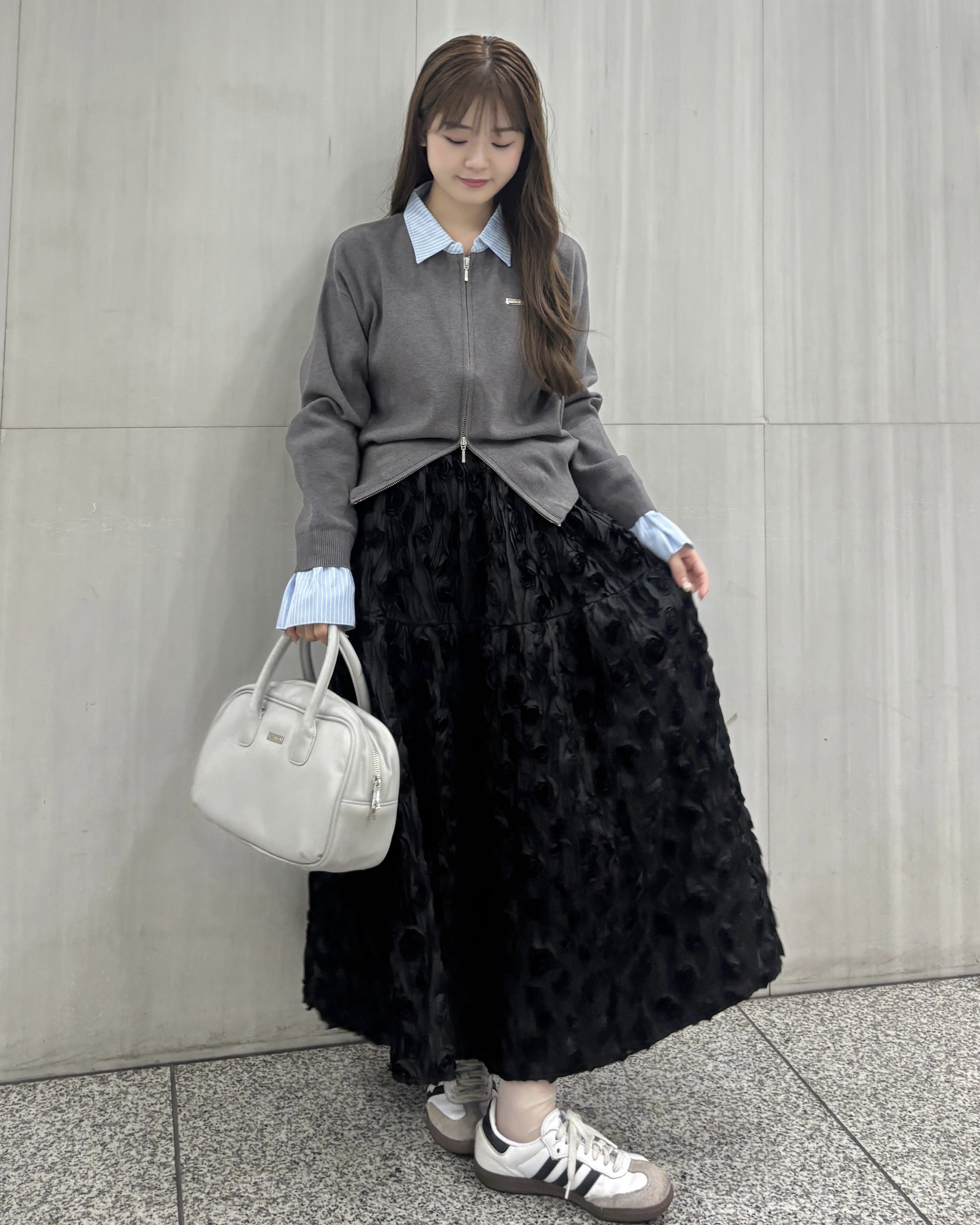 シャツレイヤードライクニット