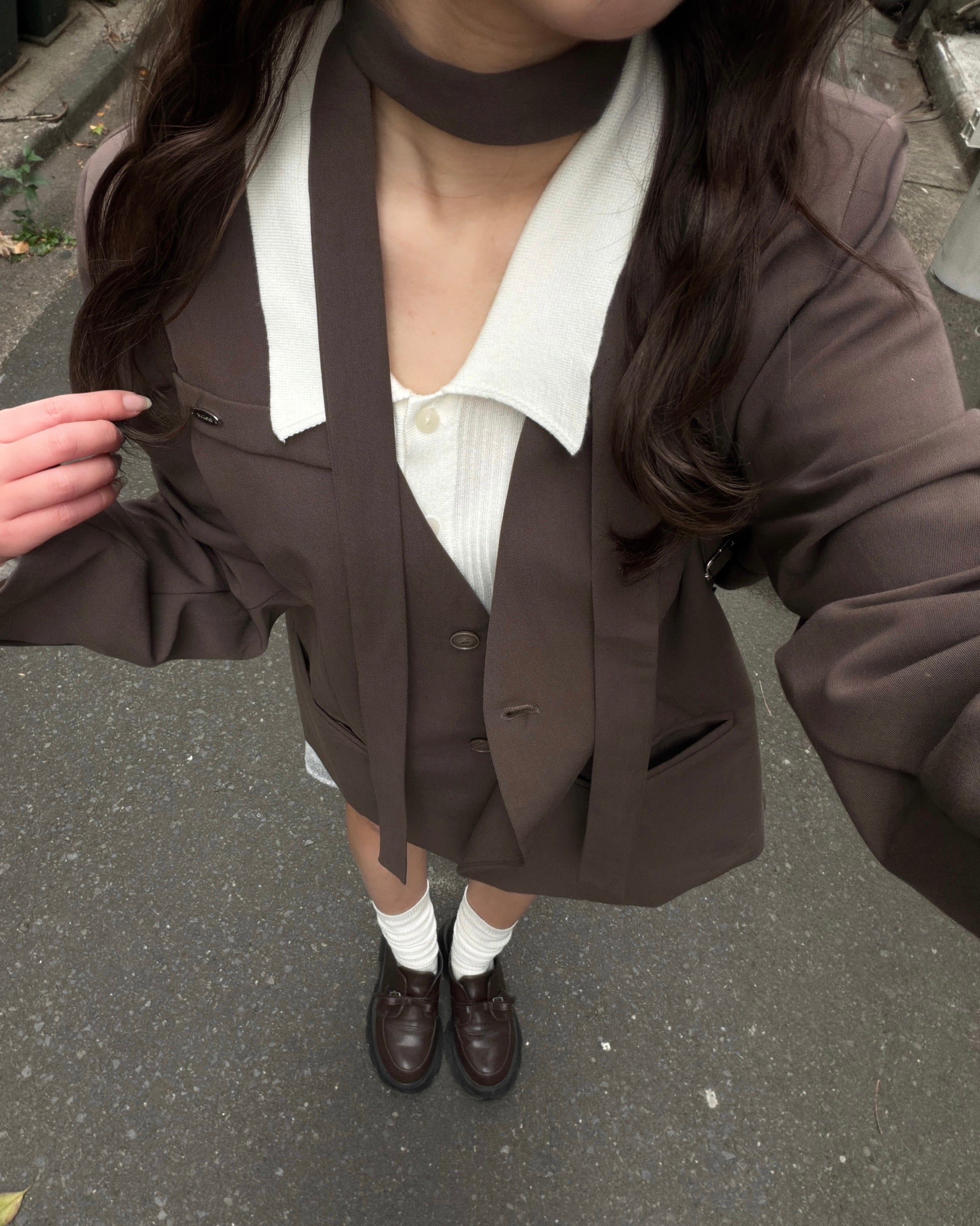 リボンタイノーカラージャケット