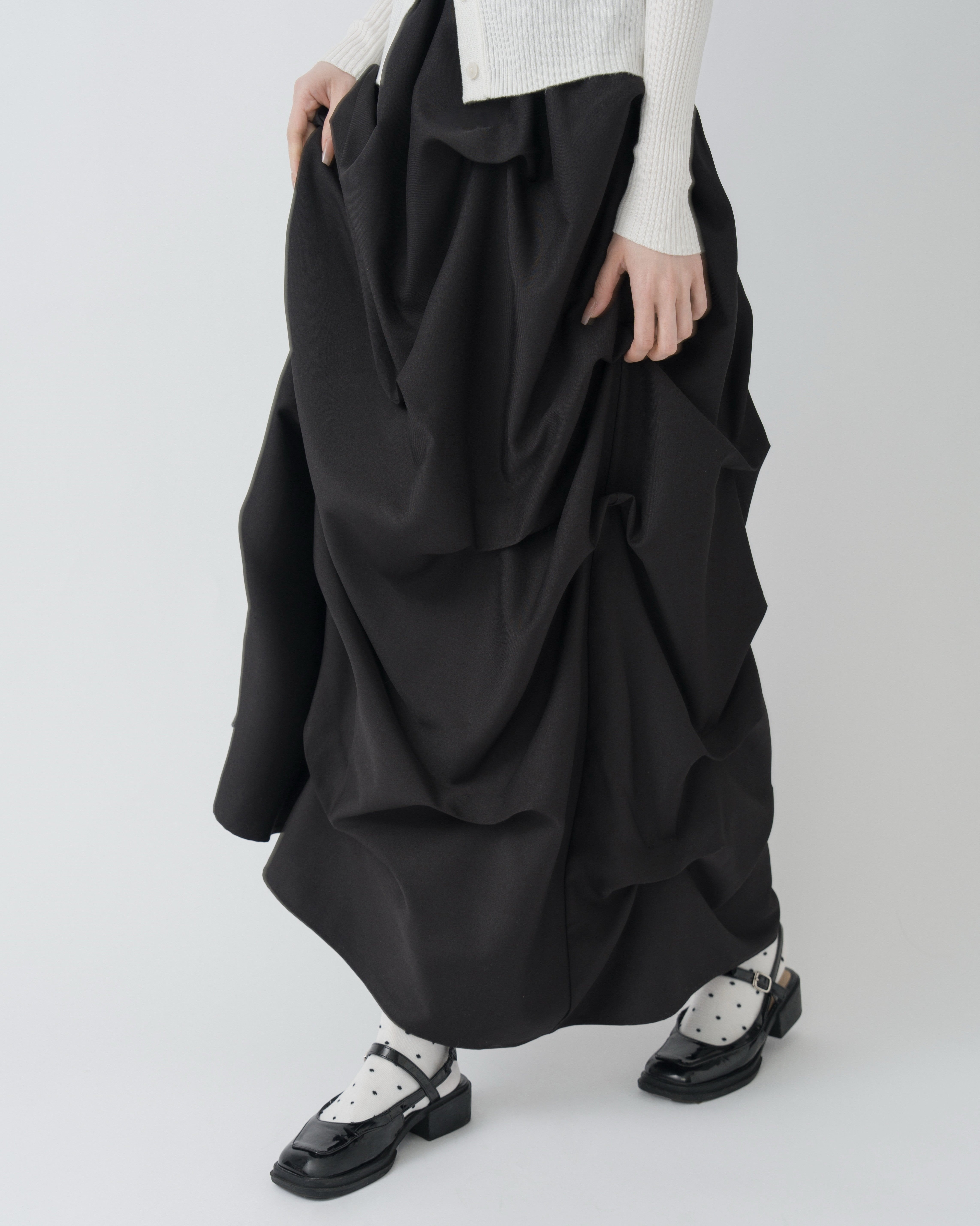 ランダムタックスカート