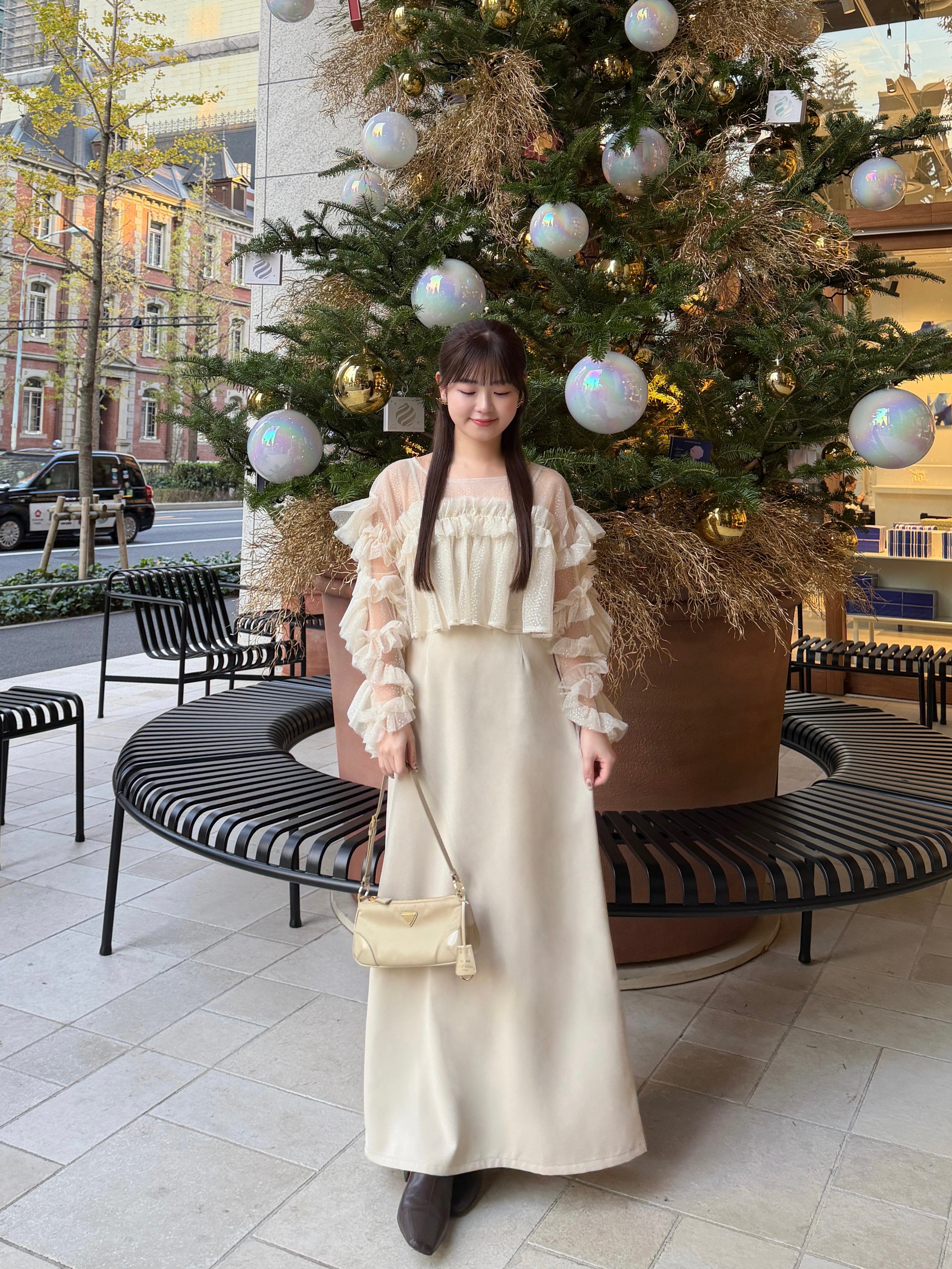 フリルラメチュールオケージョンワンピース