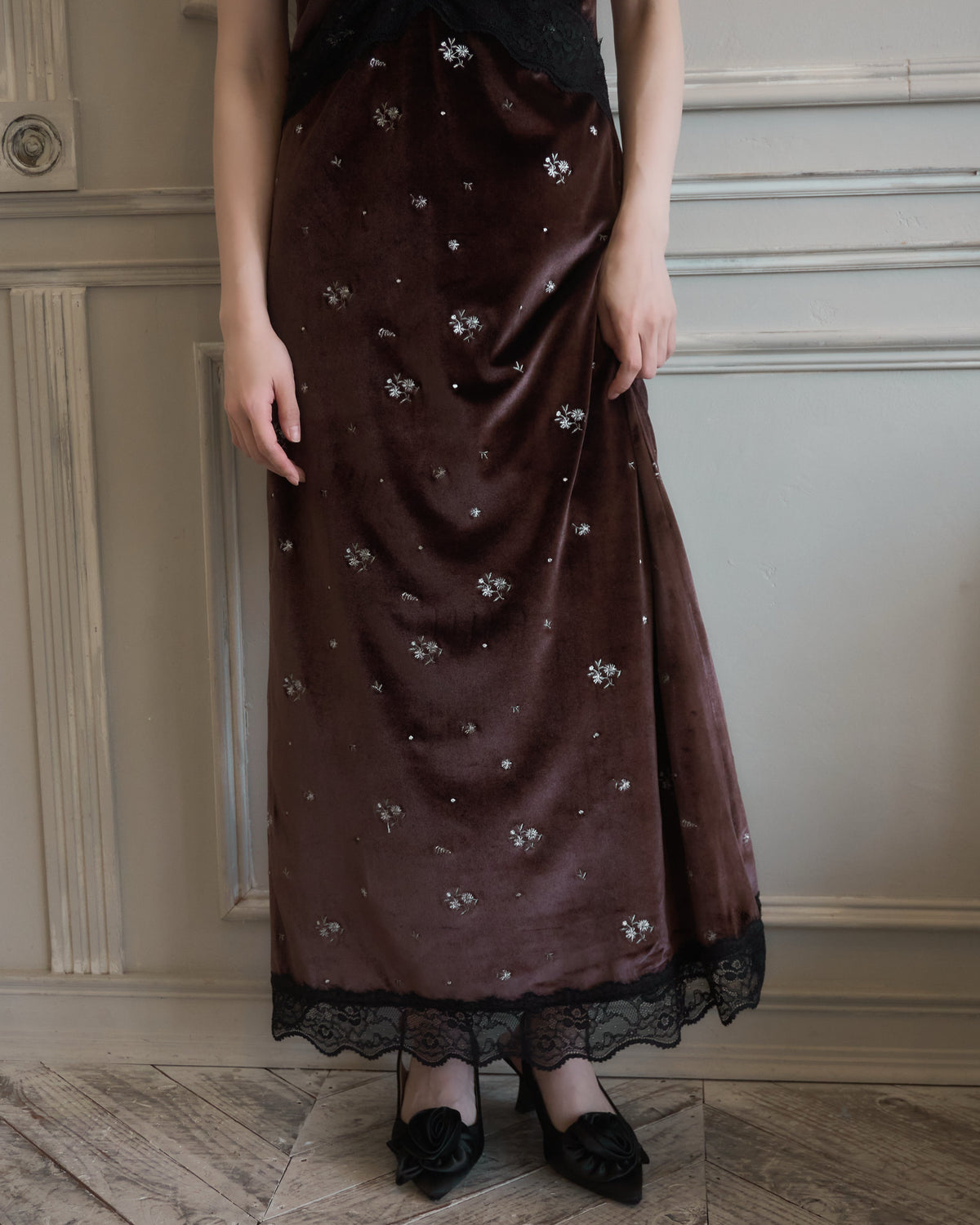 【予約】フラワー刺繍ベロアレースワンピース