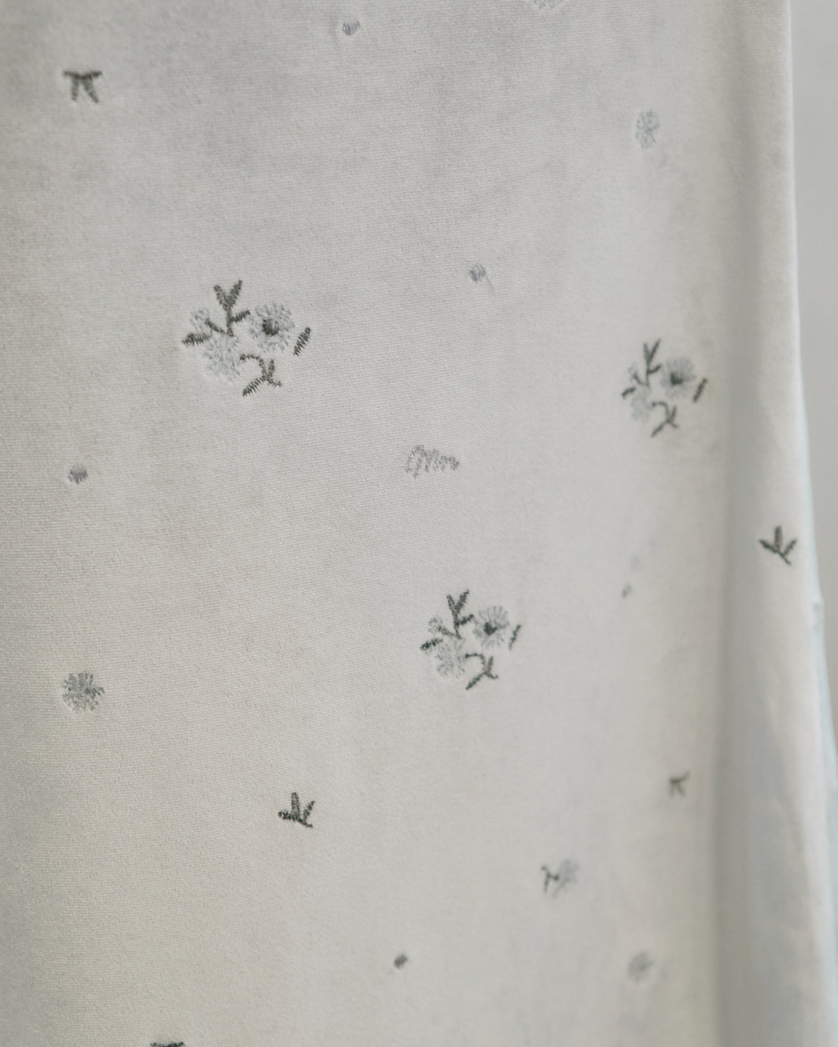 【予約】フラワー刺繍ベロアレースワンピース