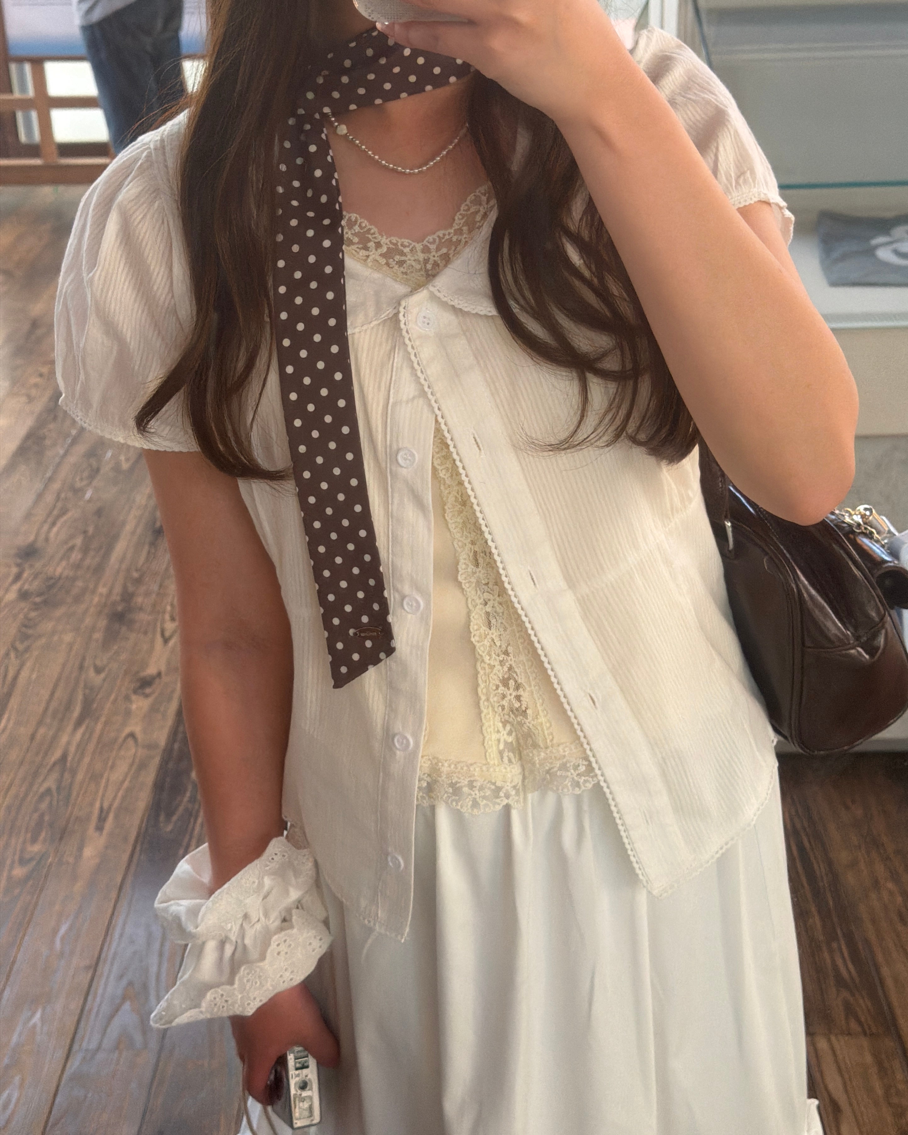 バックリボンキャップスリーブブラウス