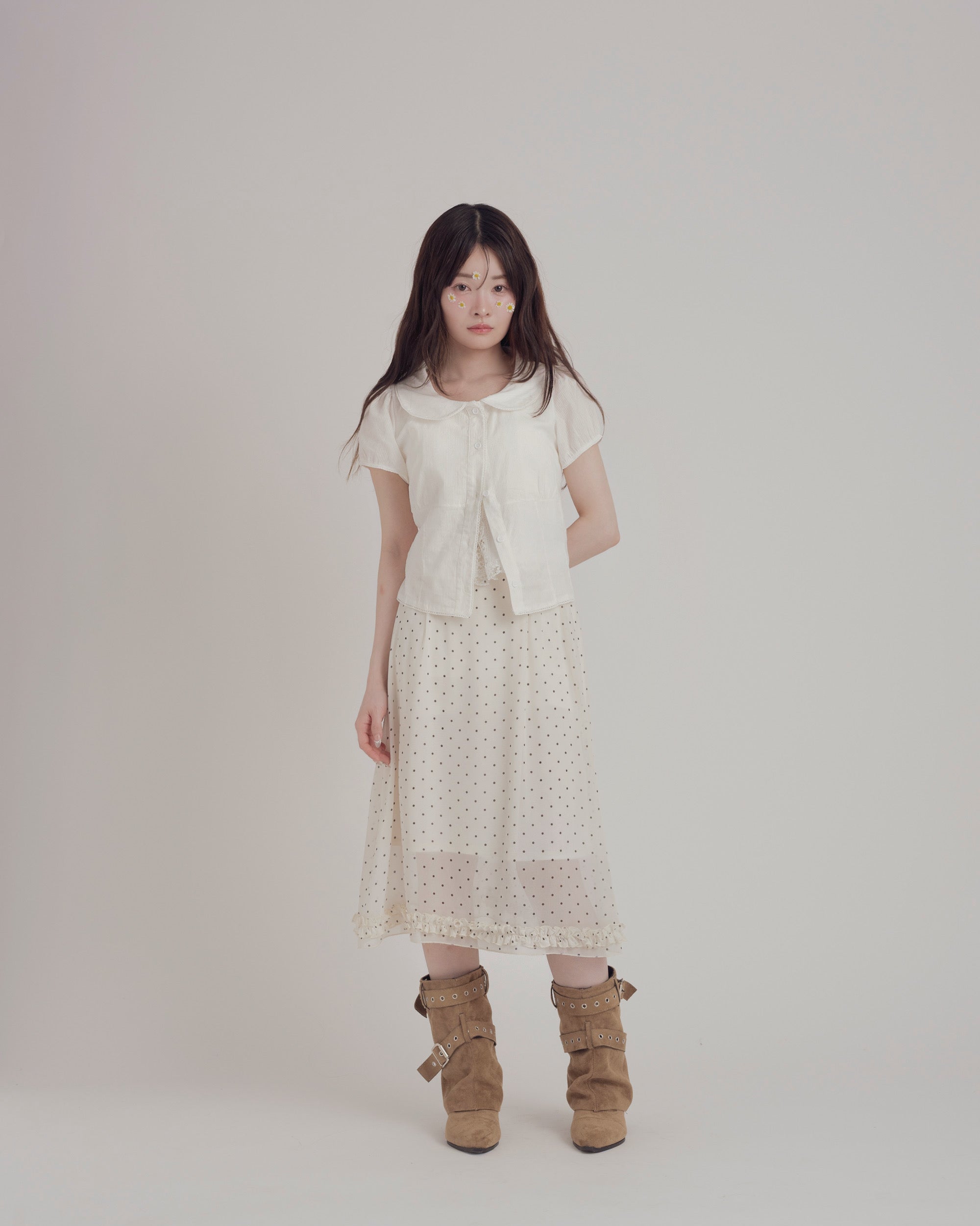 ベルトショートブーツ