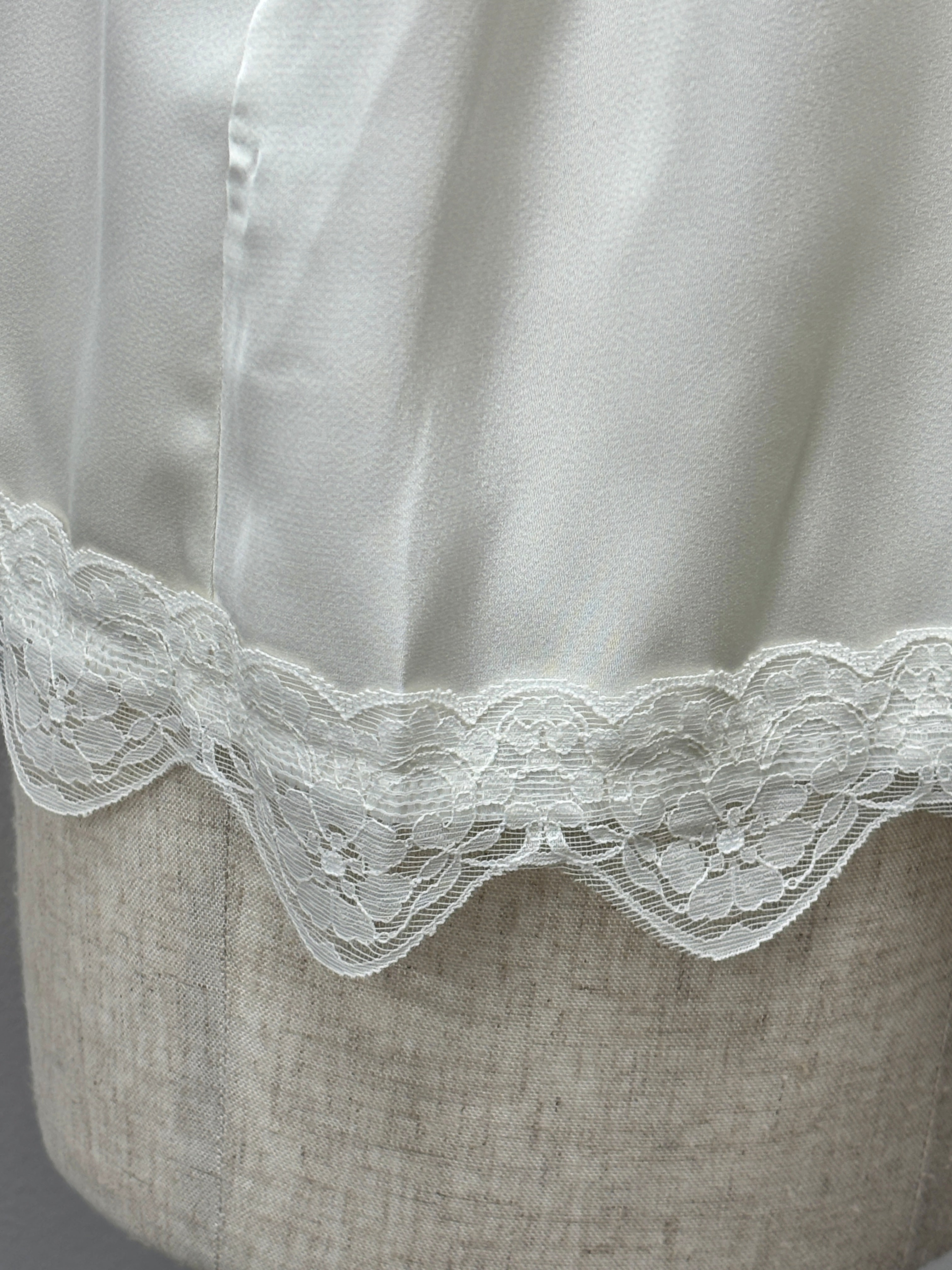 サテンレースキャミトップス